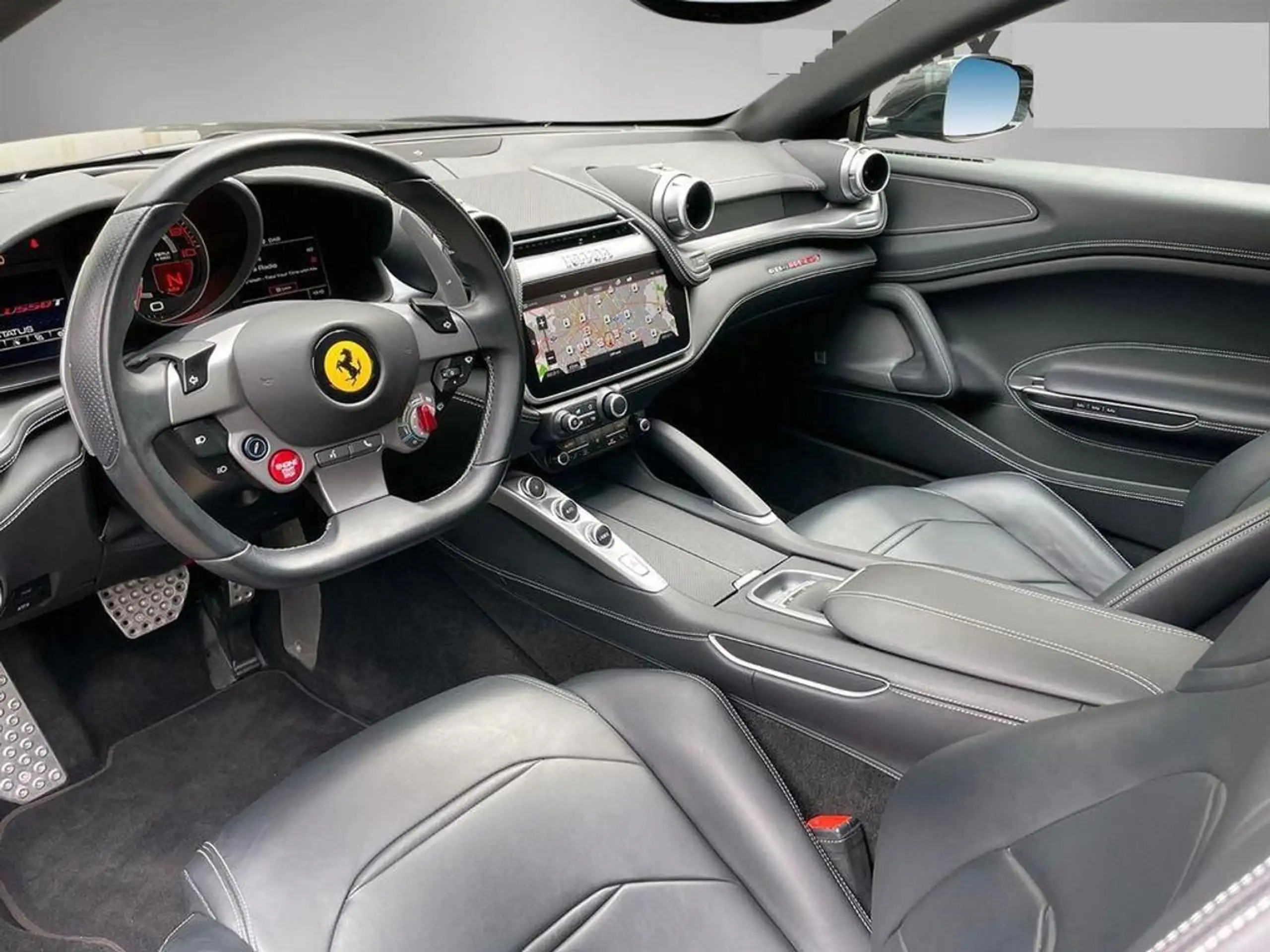 Ferrari - GTC4 Lusso