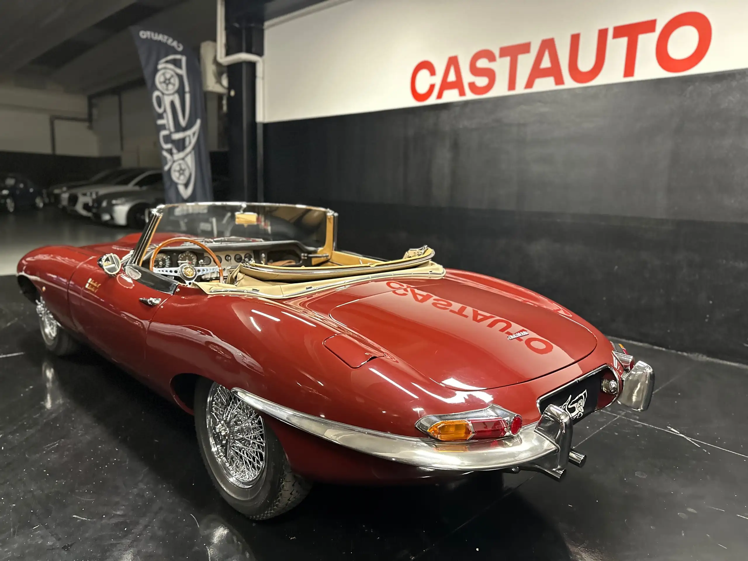 Jaguar - E-Type