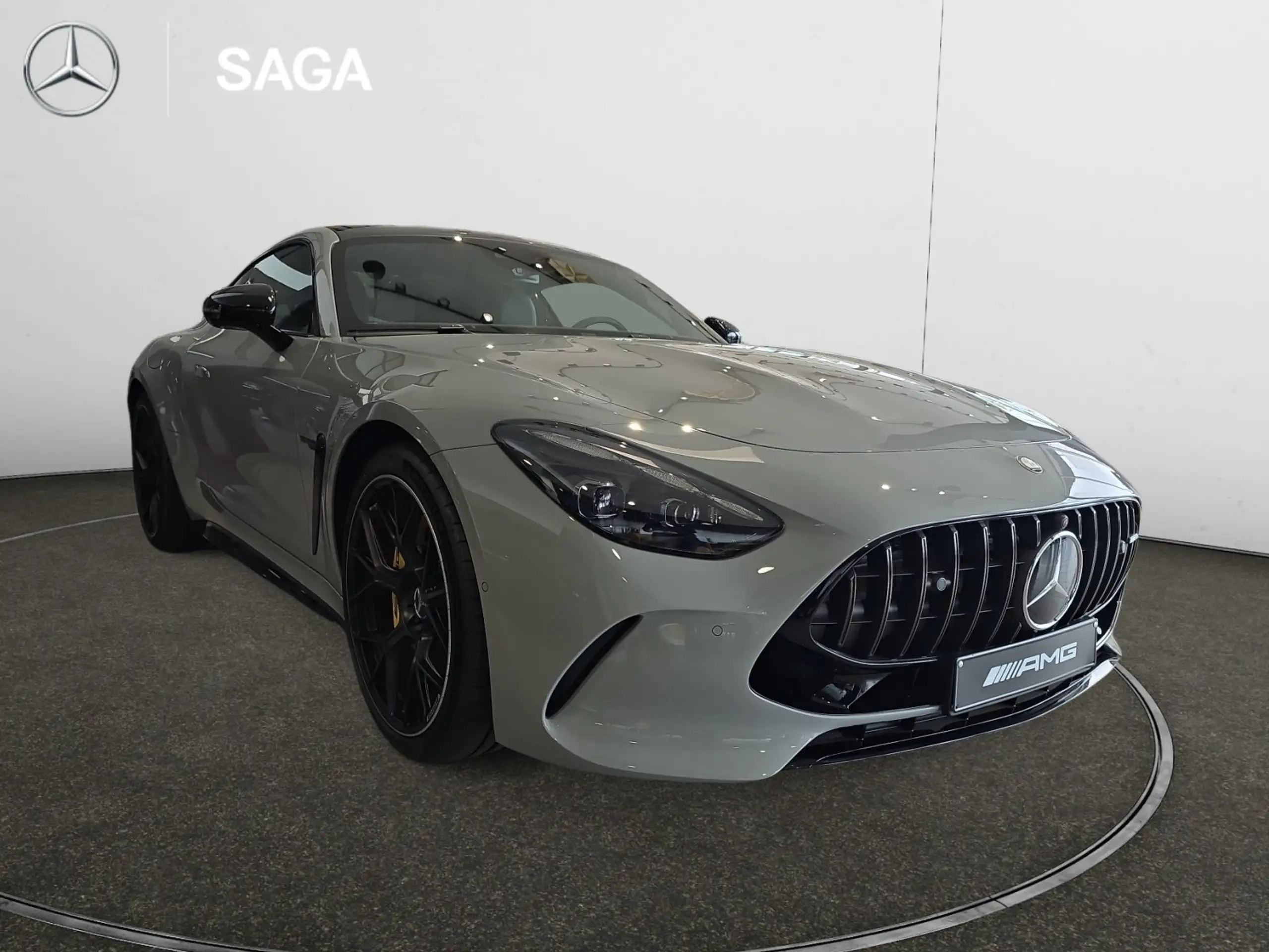 Mercedes-Benz - AMG GT