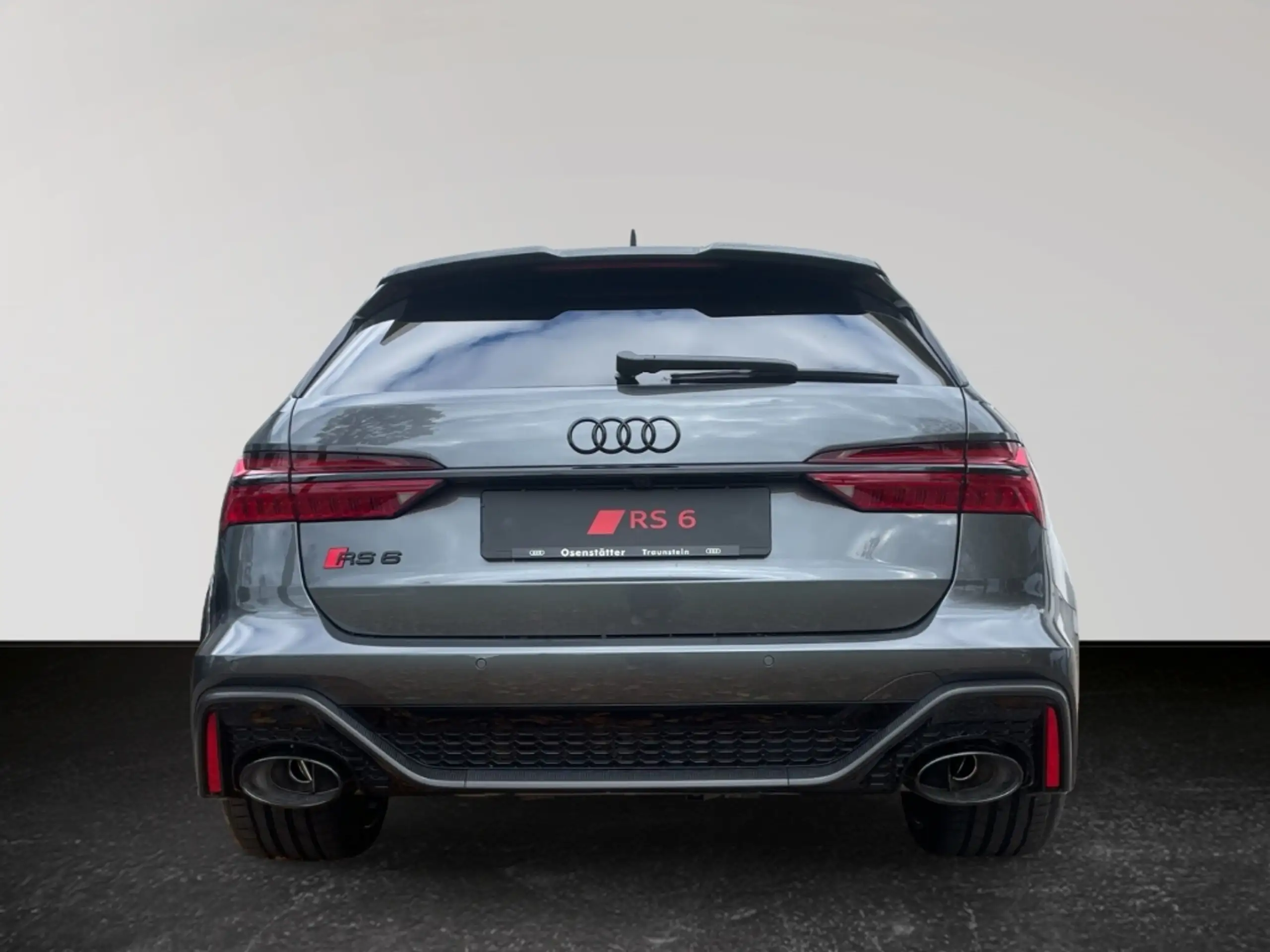 Audi - RS6