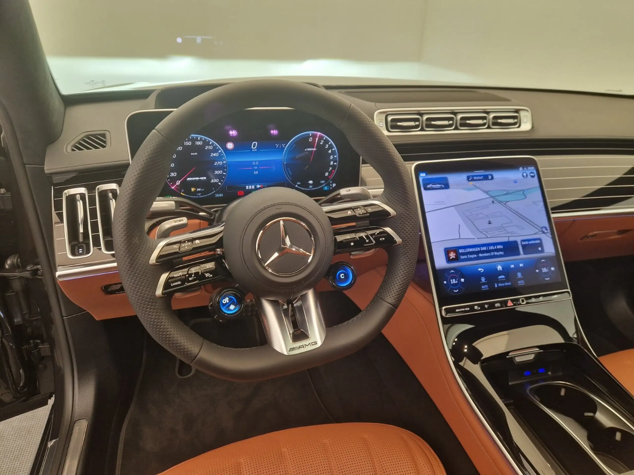 Mercedes-Benz - S 63 AMG