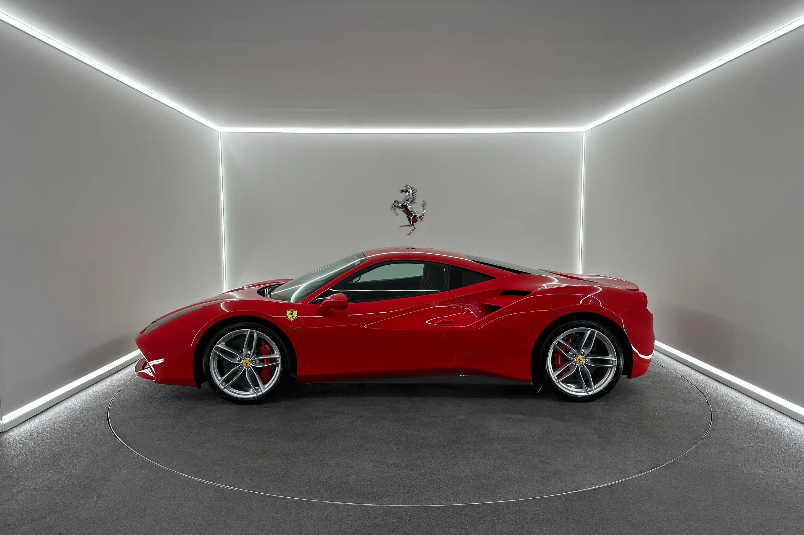 Ferrari - 488