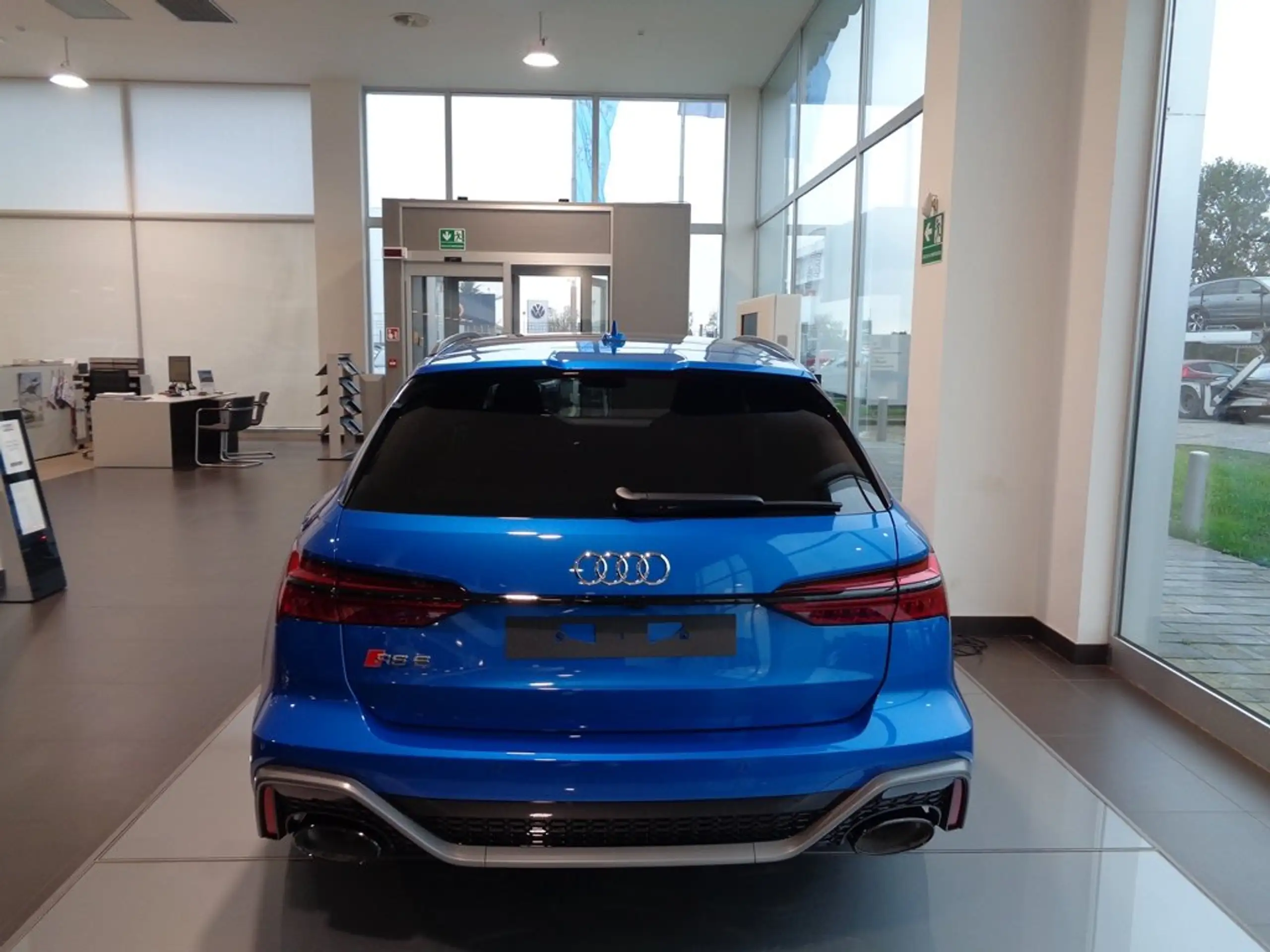 Audi - RS6