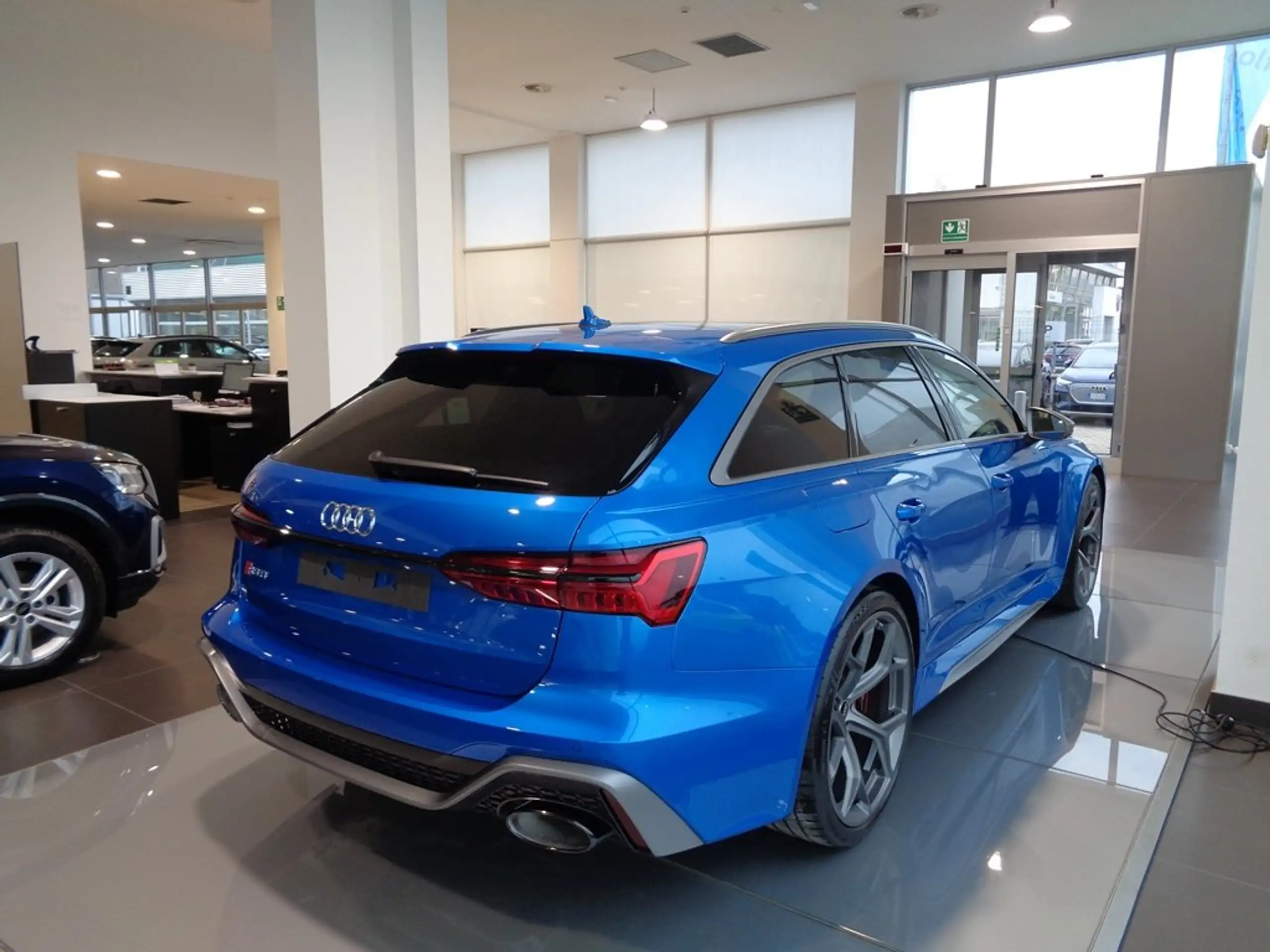 Audi - RS6