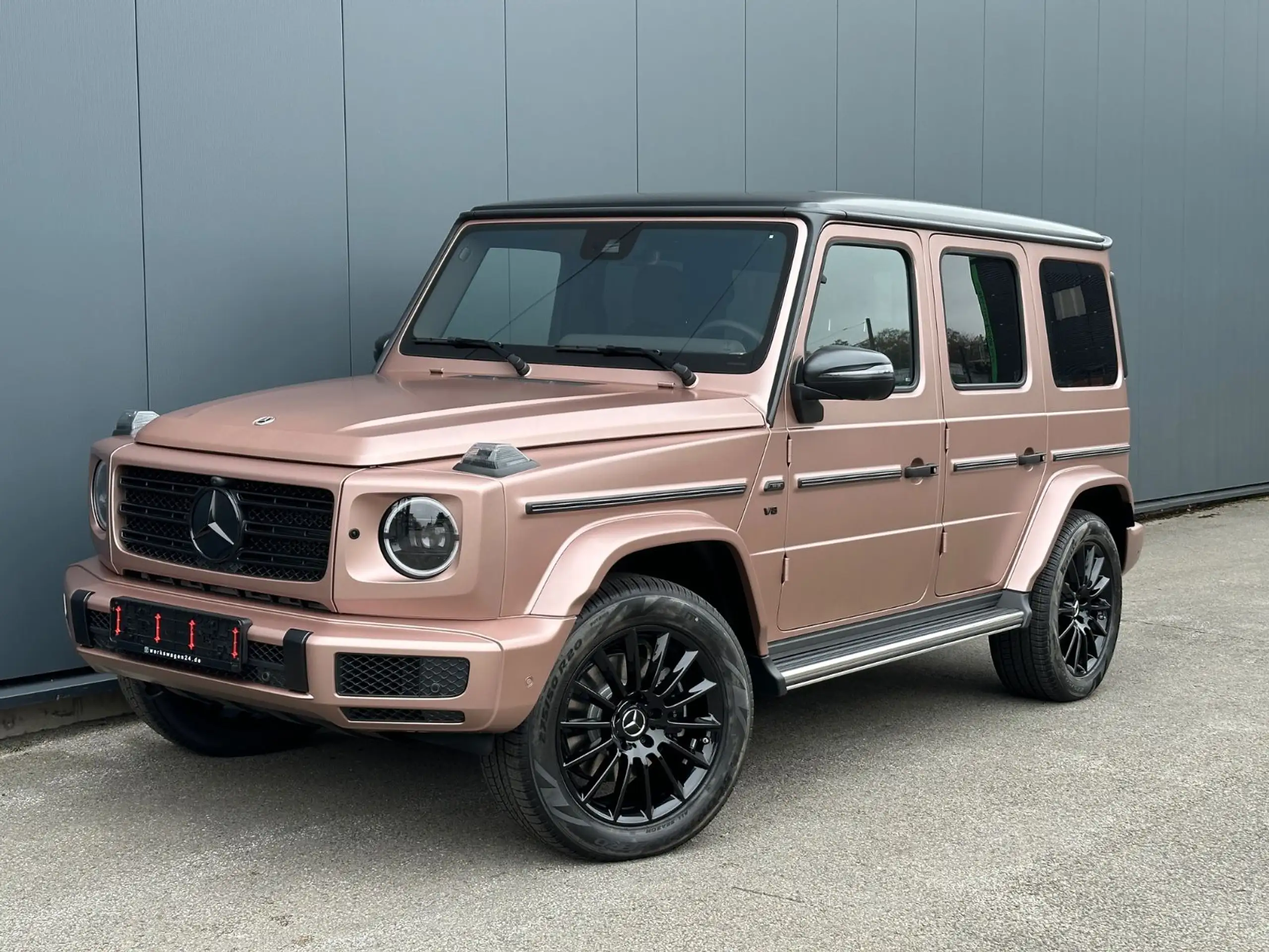 Mercedes-Benz - G 500