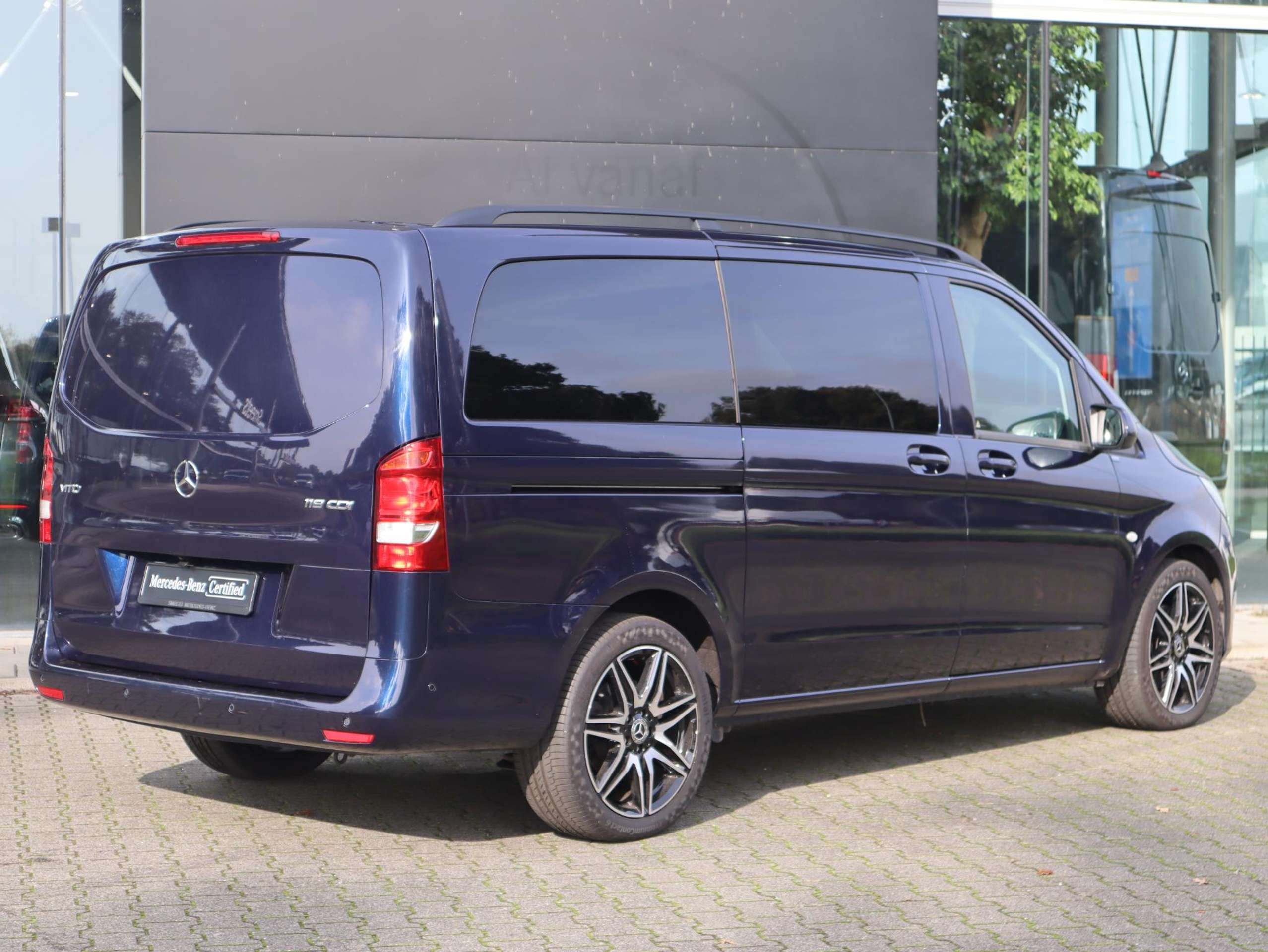 Mercedes-Benz - Vito