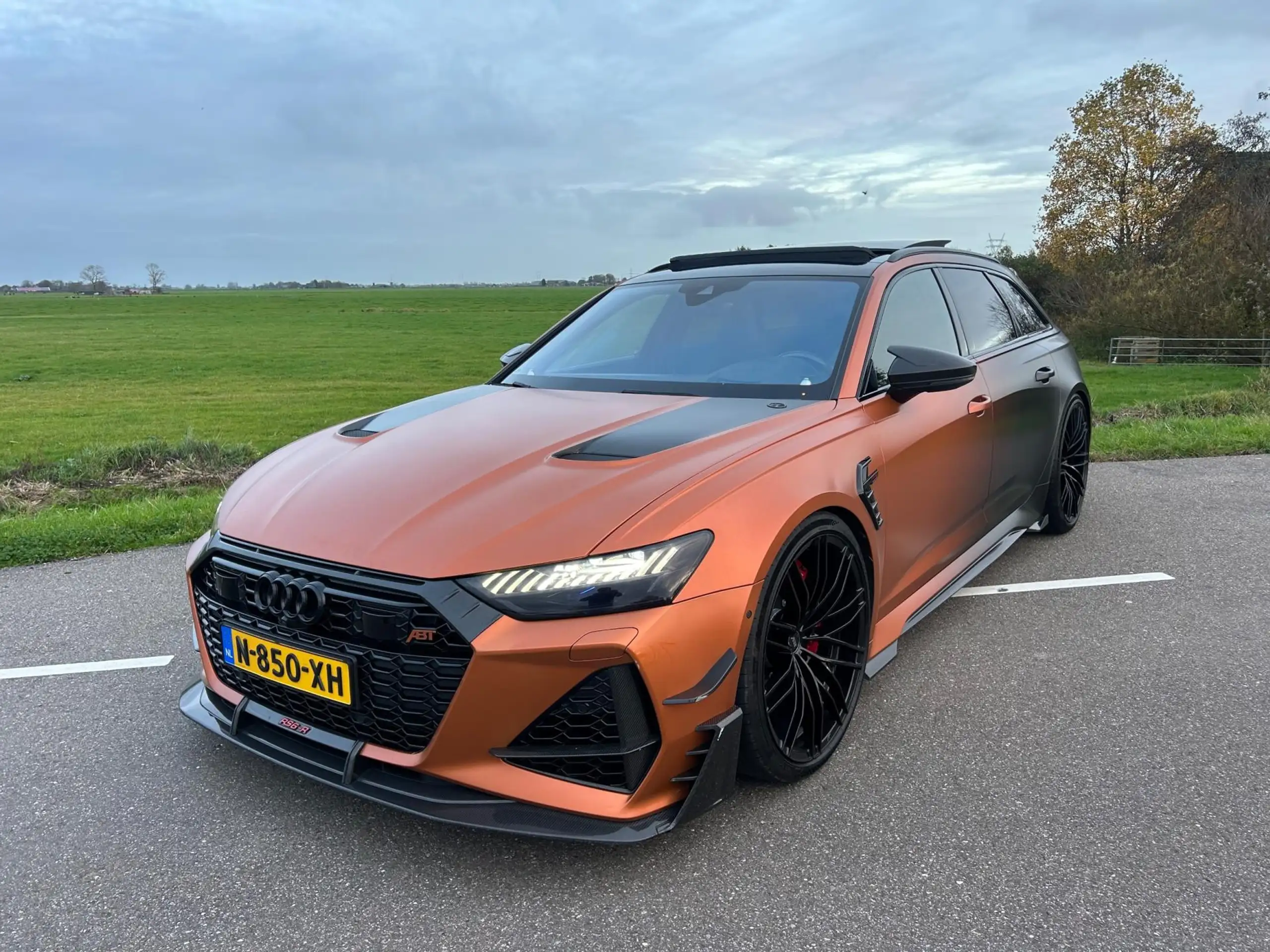 Audi - RS6