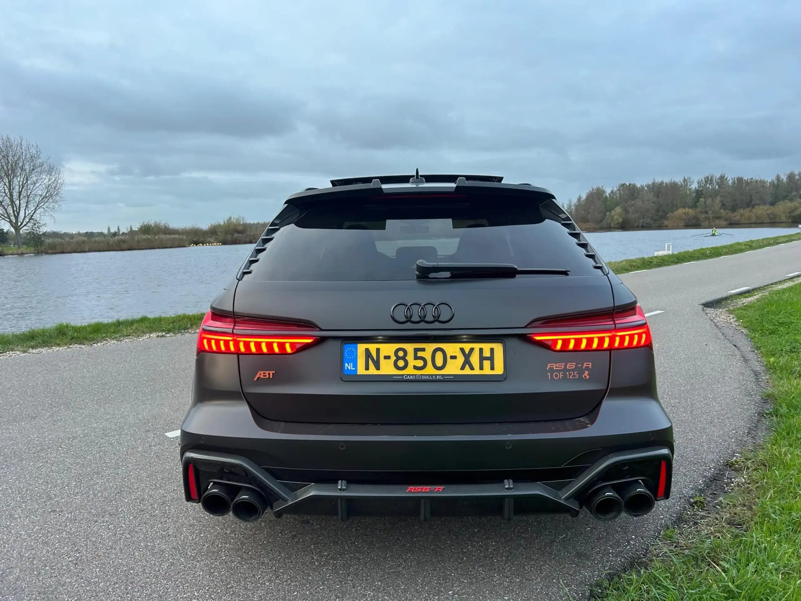 Audi - RS6