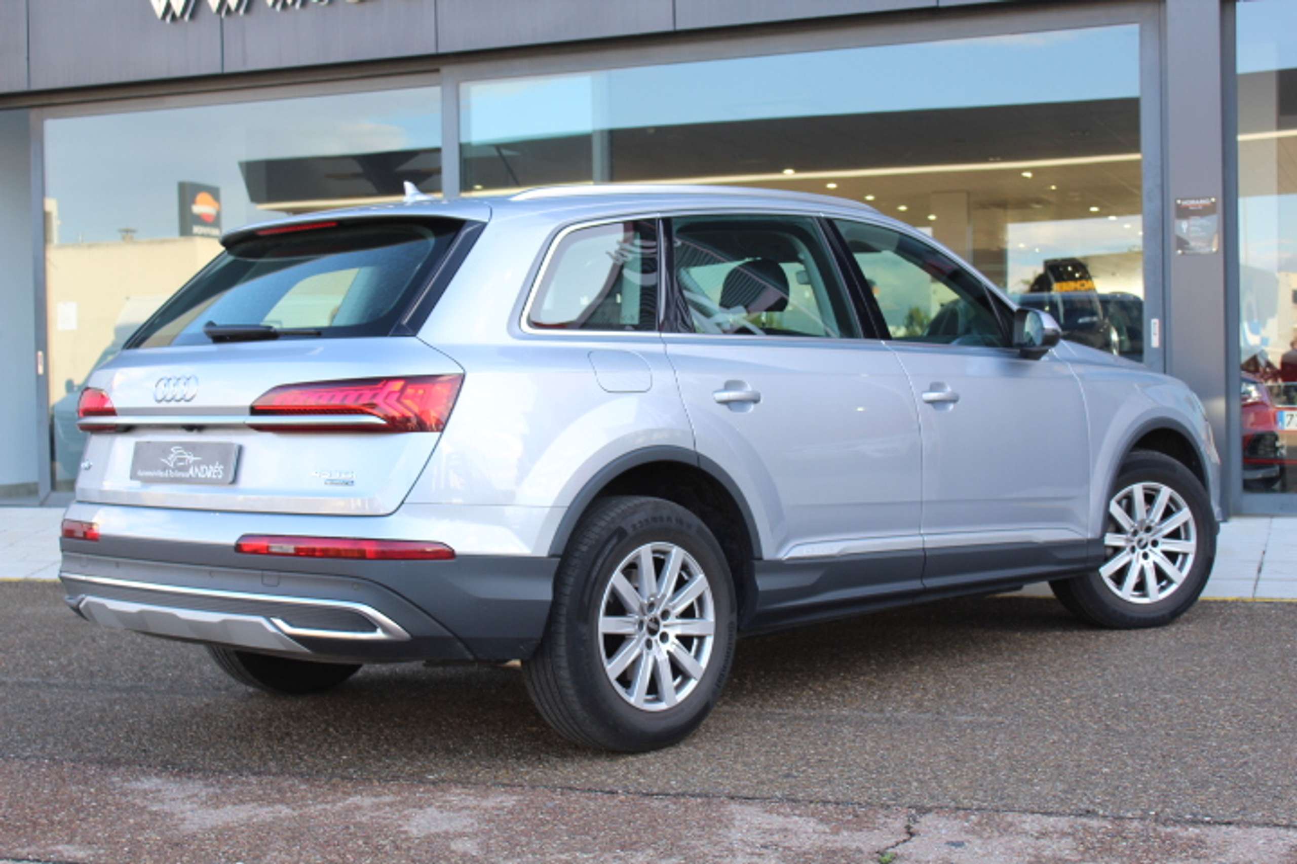 Audi - Q7