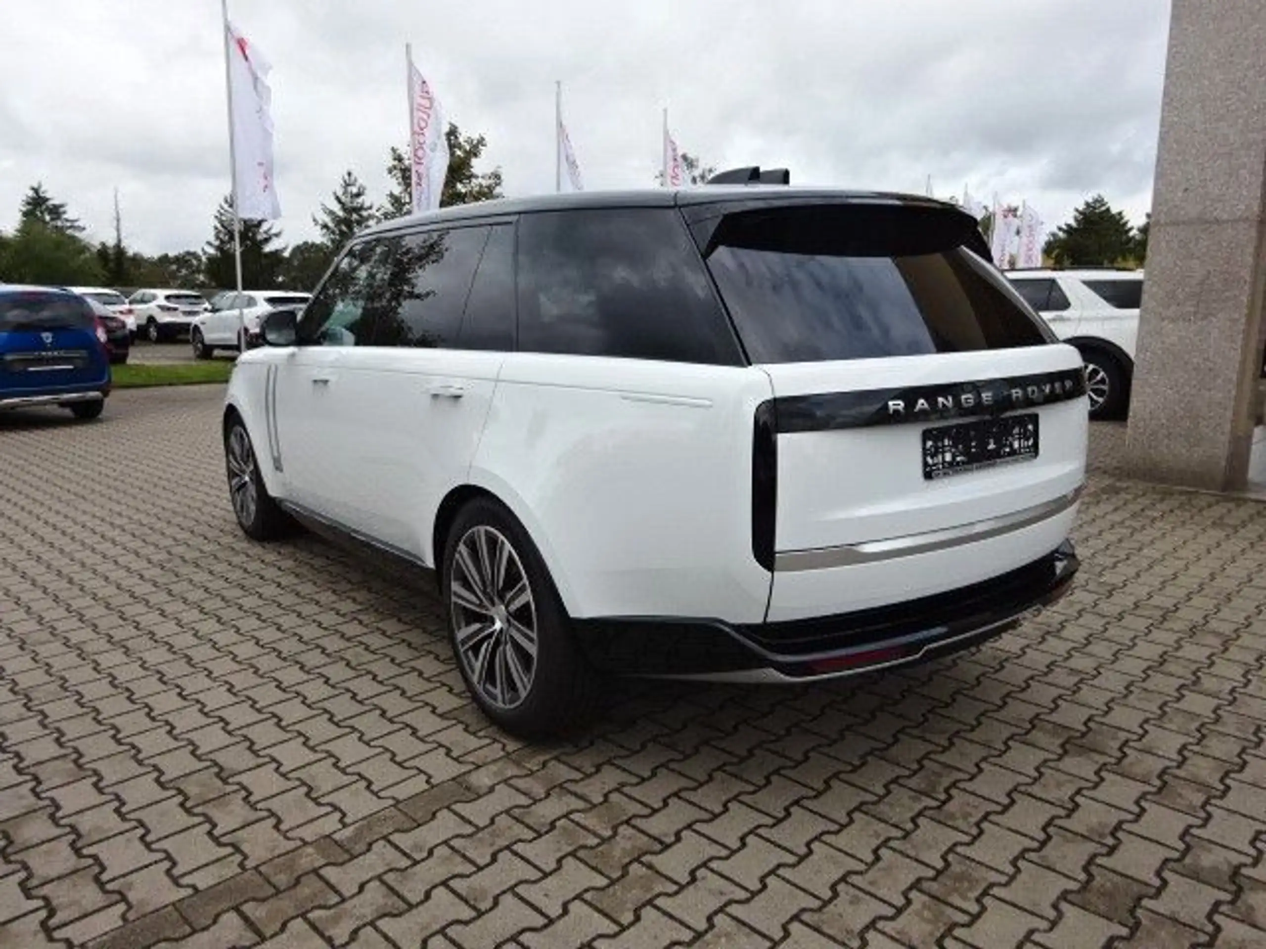 Land Rover - Range Rover