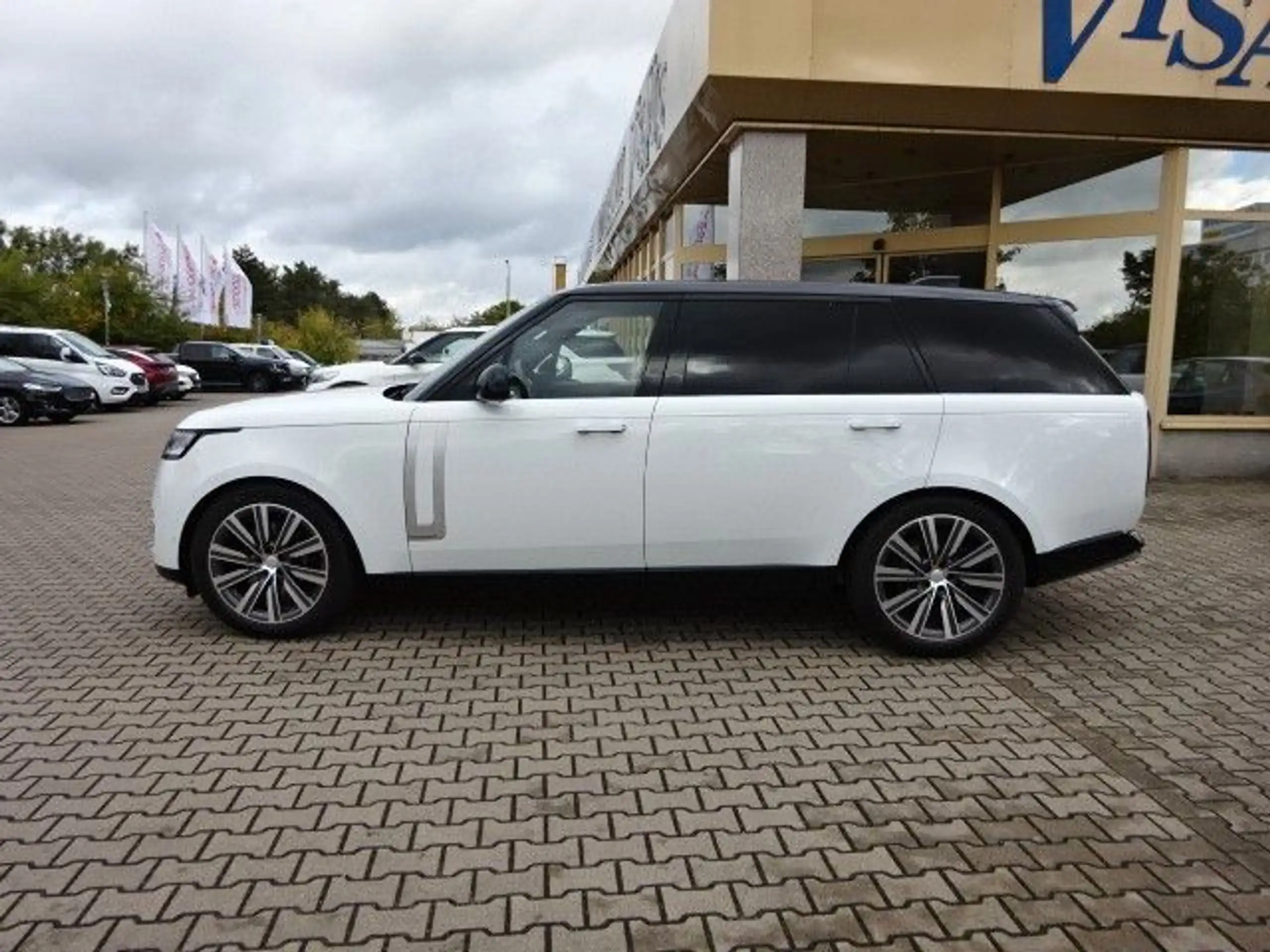 Land Rover - Range Rover