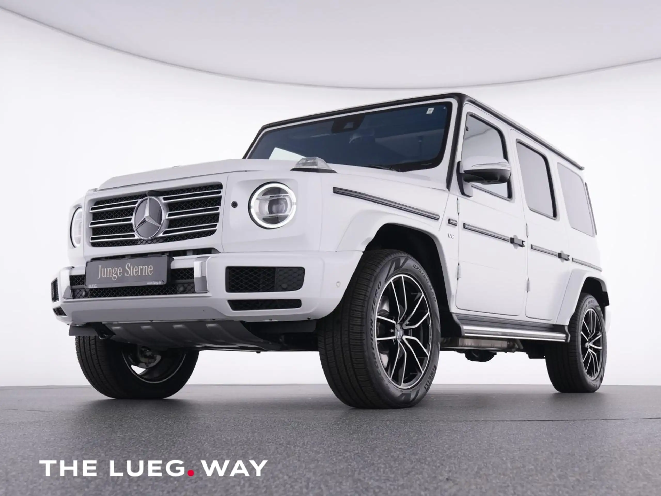 Mercedes-Benz - G 500