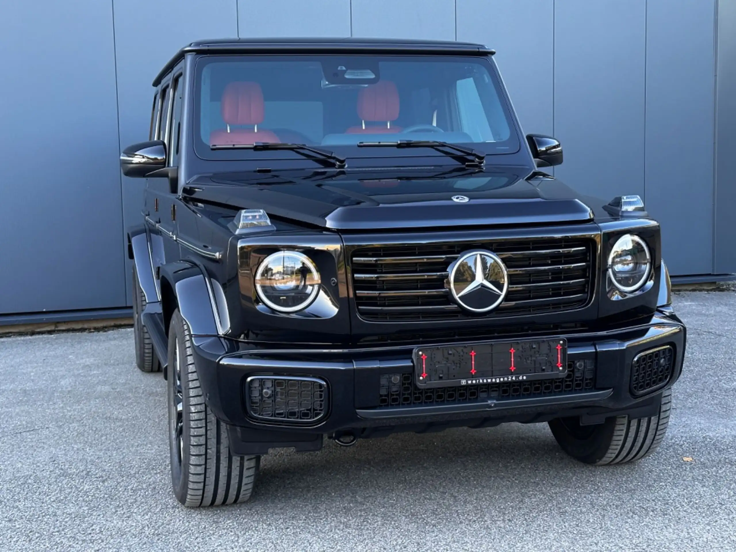 Mercedes-Benz - G 450