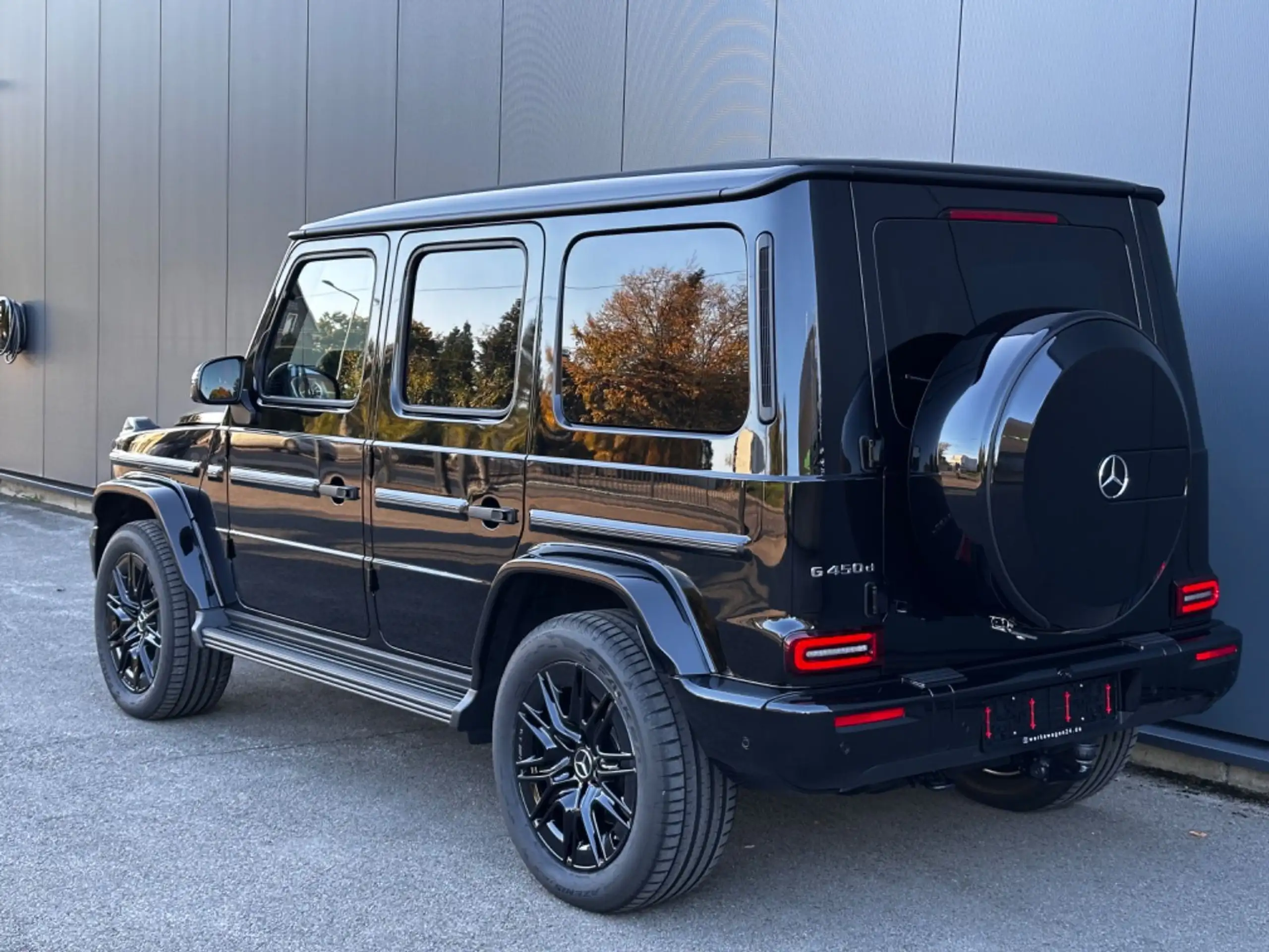 Mercedes-Benz - G 450