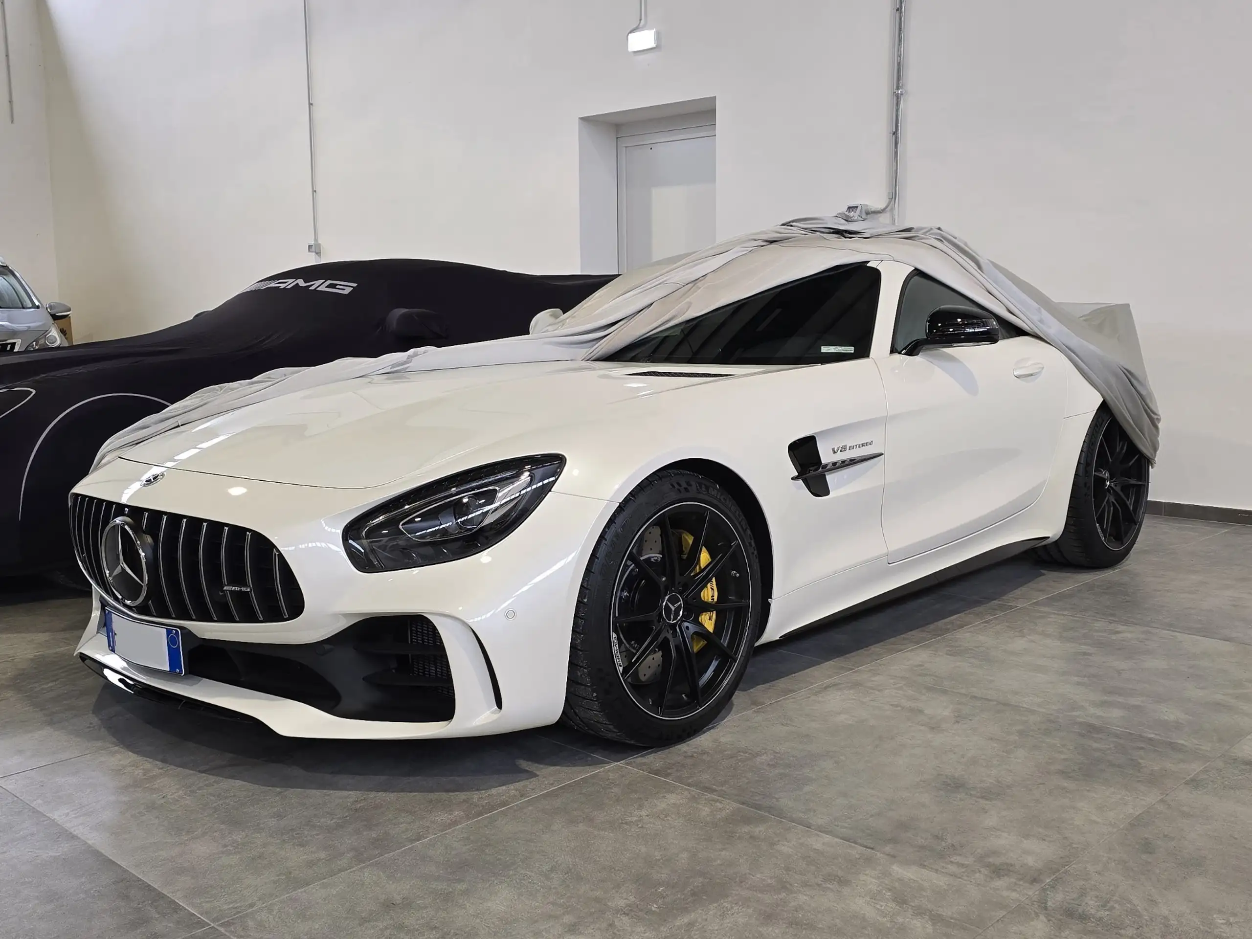 Mercedes-Benz - AMG GT