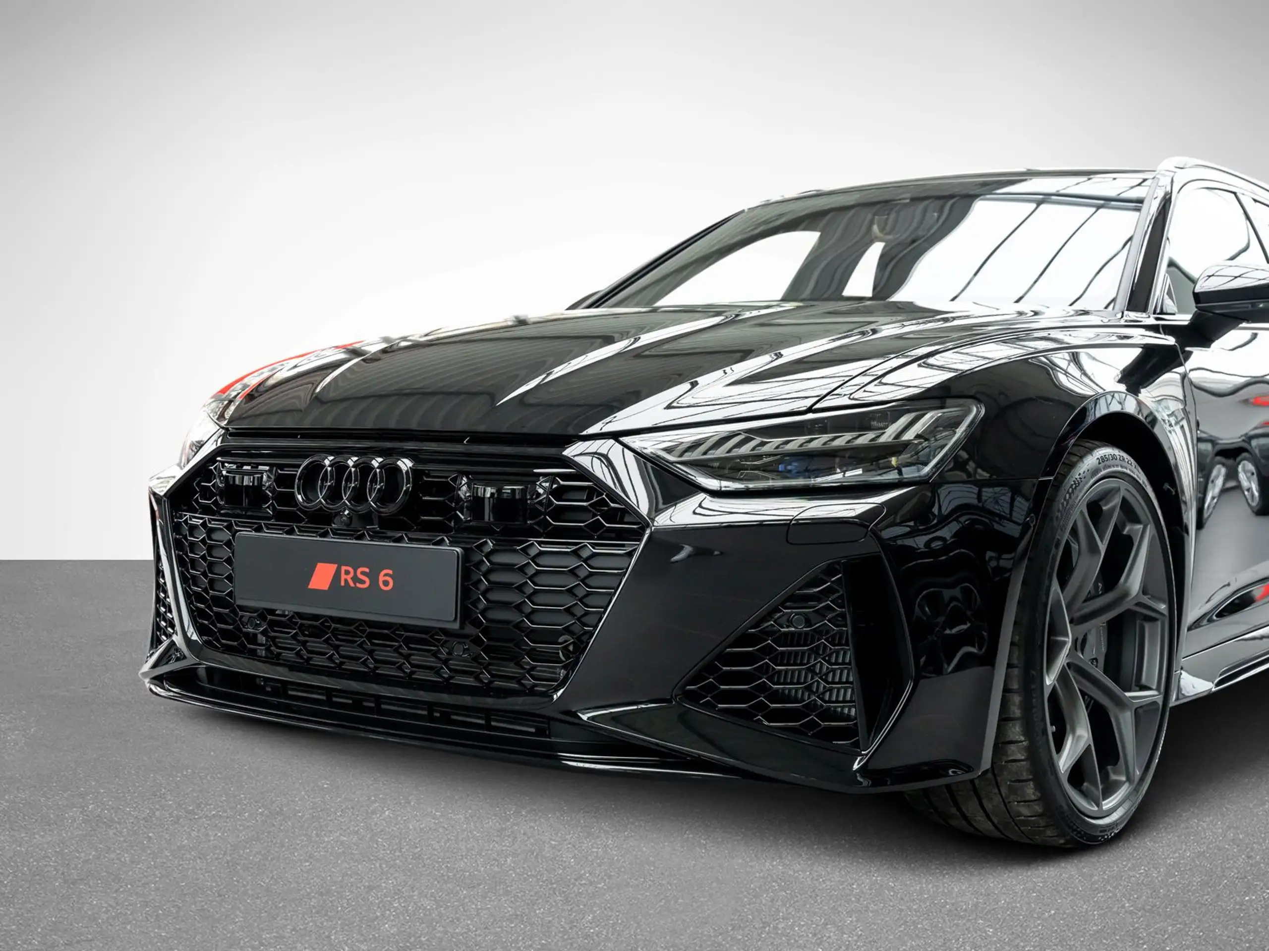 Audi - RS6