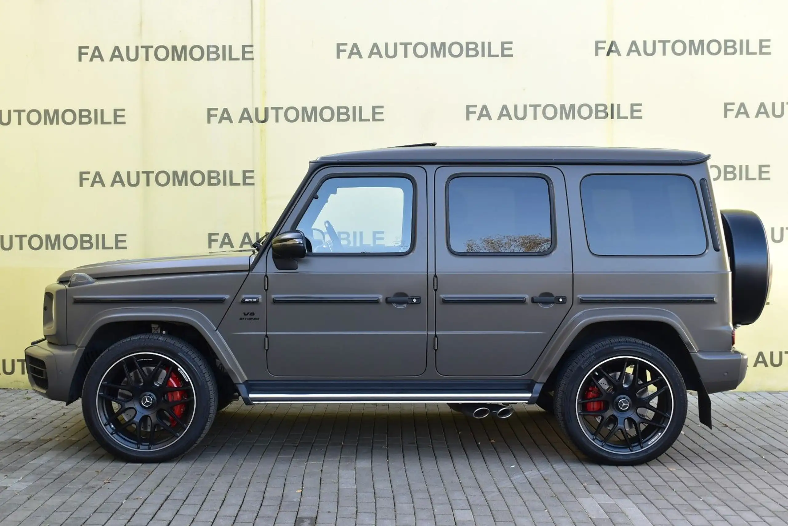 Mercedes-Benz - G 63 AMG