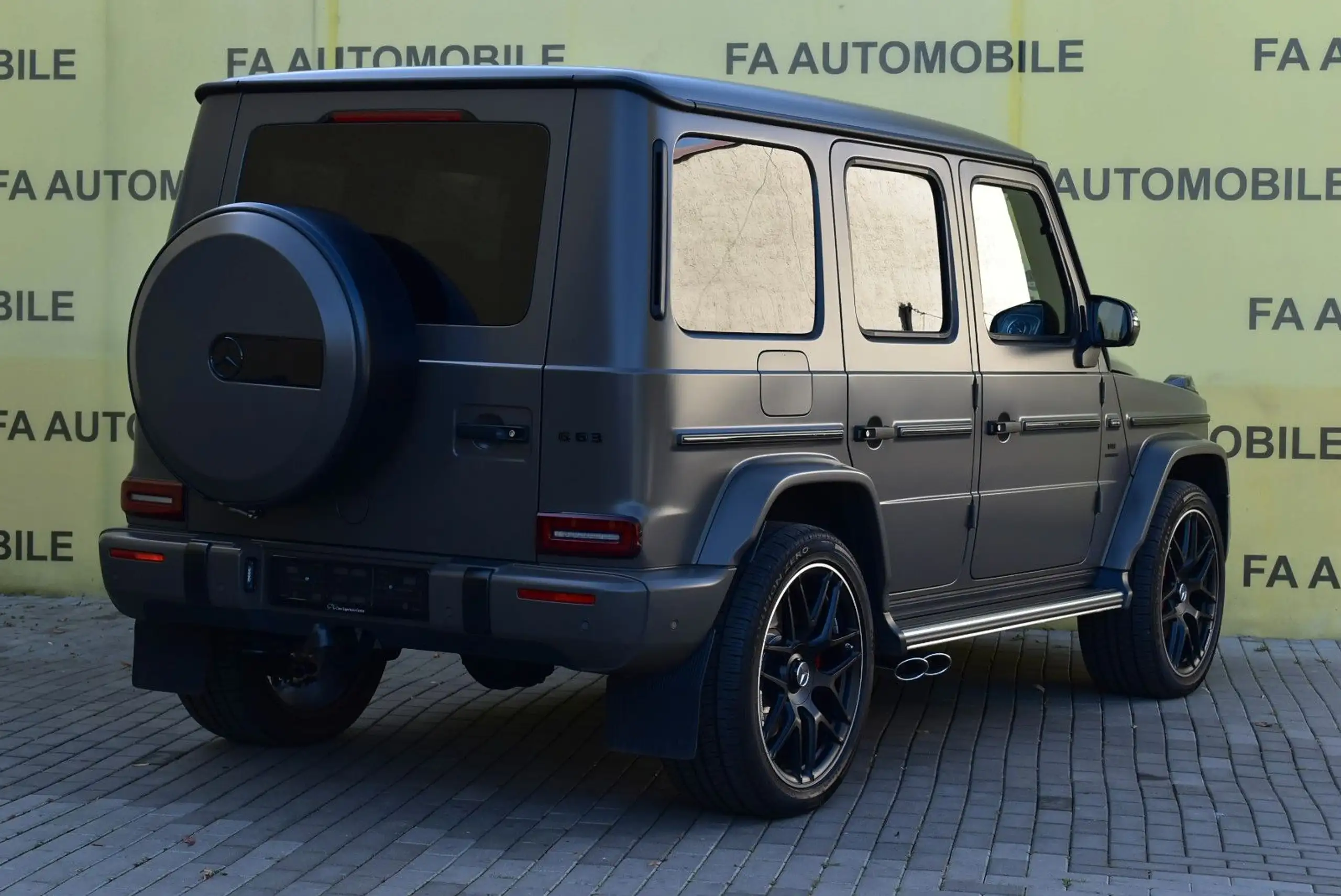 Mercedes-Benz - G 63 AMG