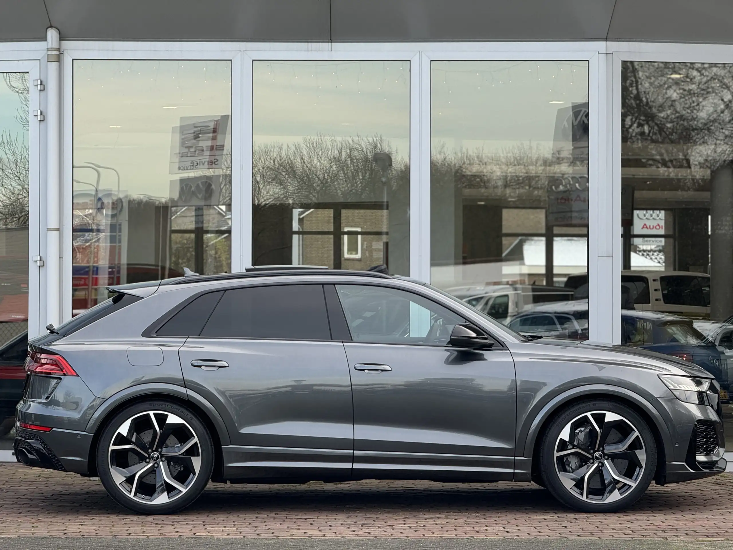 Audi - RS Q8