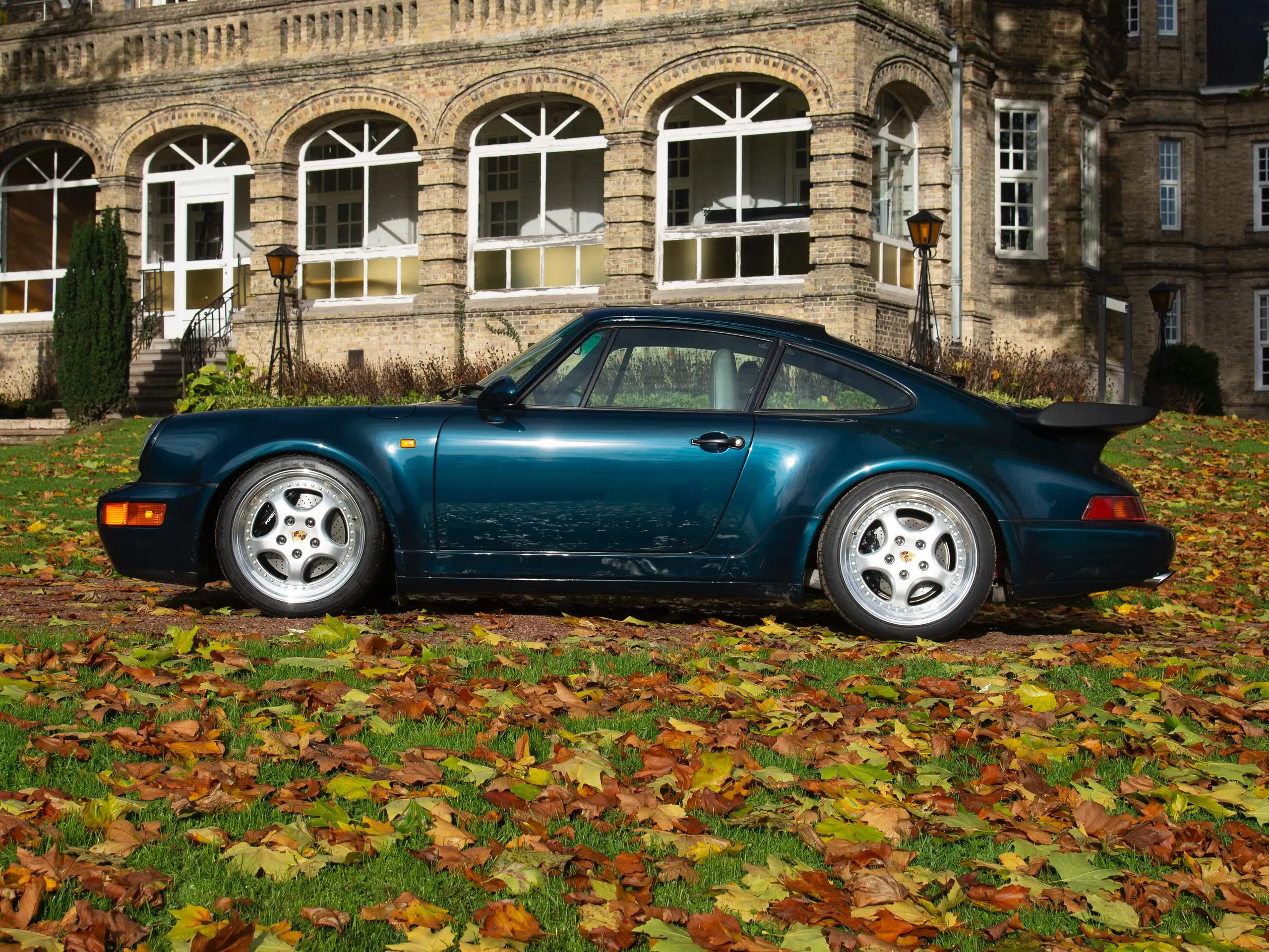 Porsche - 911