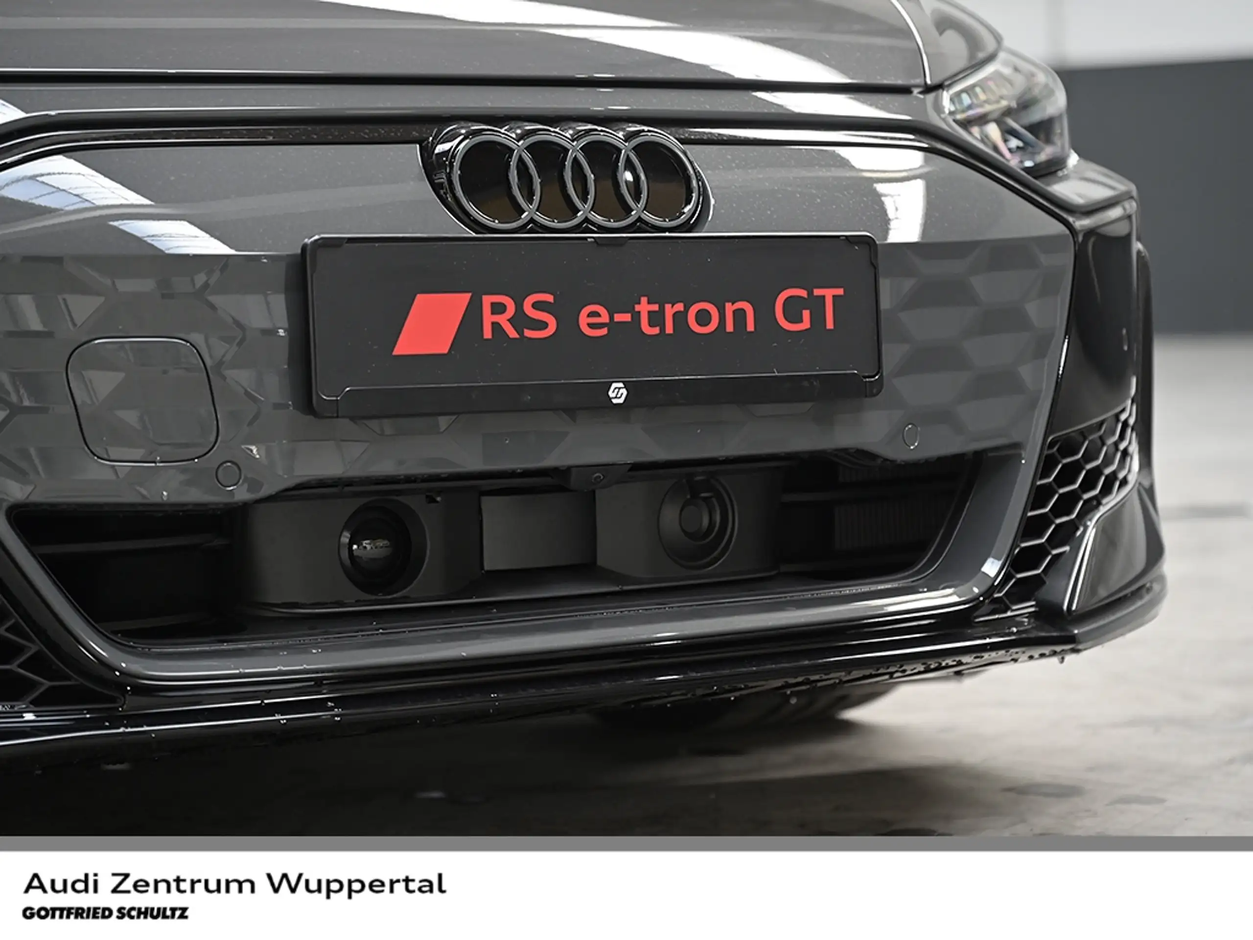 Audi - e-tron