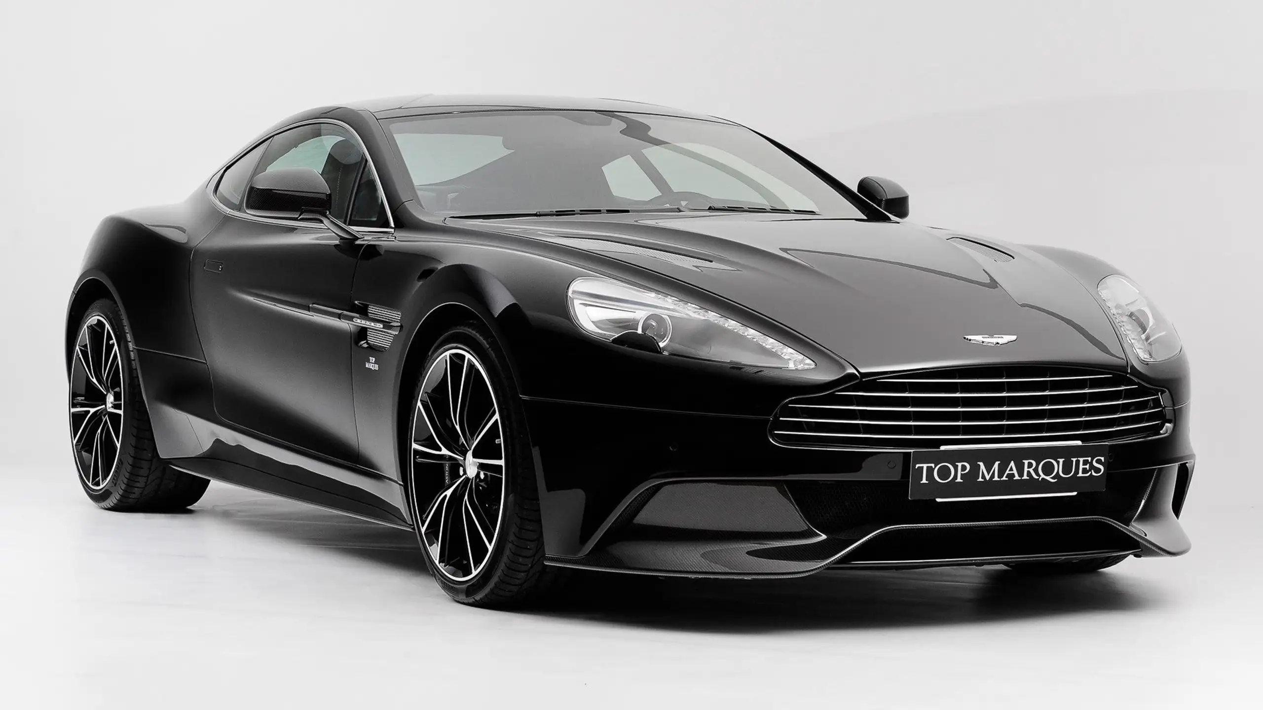 Aston Martin Vanquish 2013