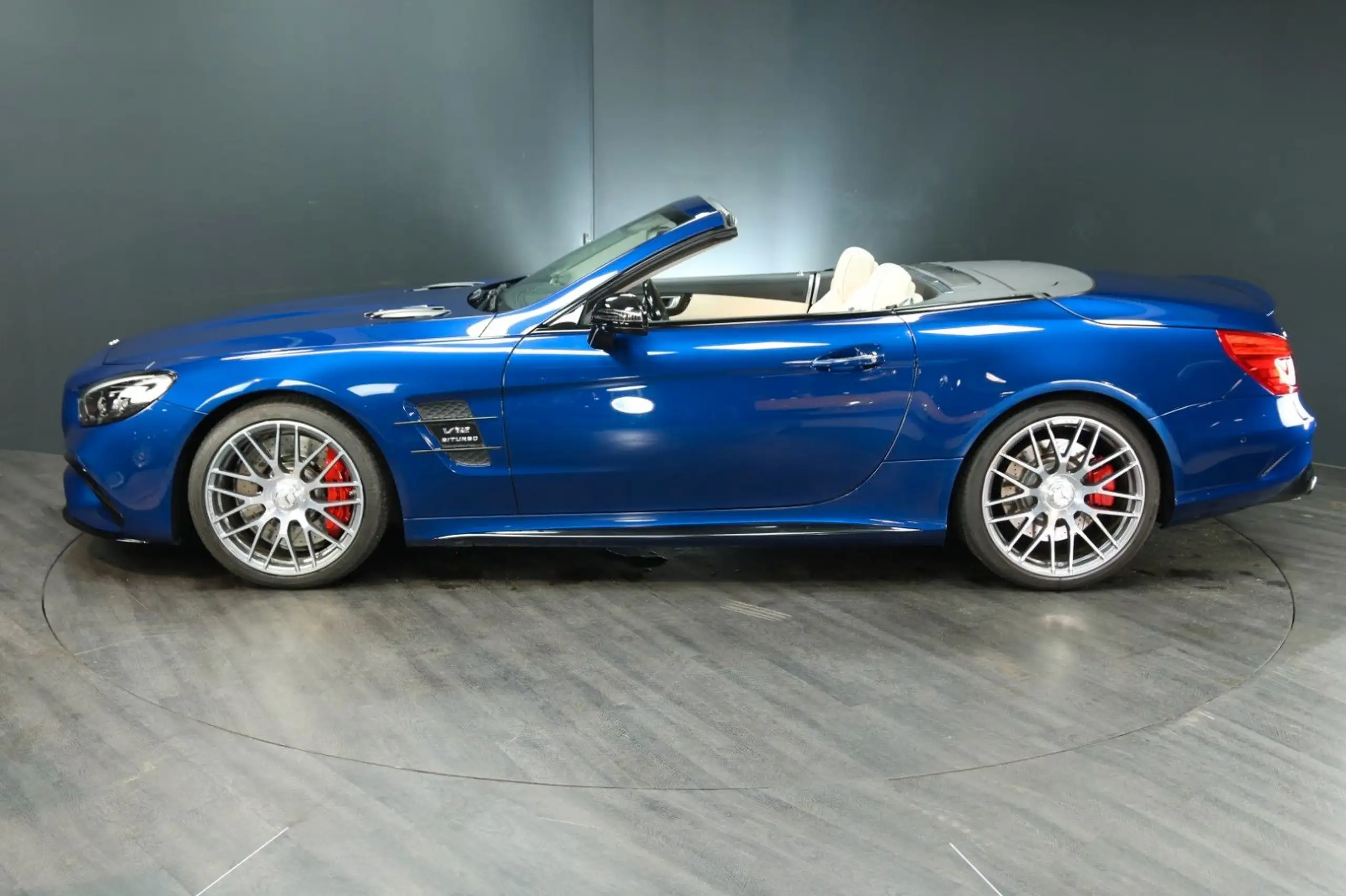 Mercedes-Benz - SL 65 AMG