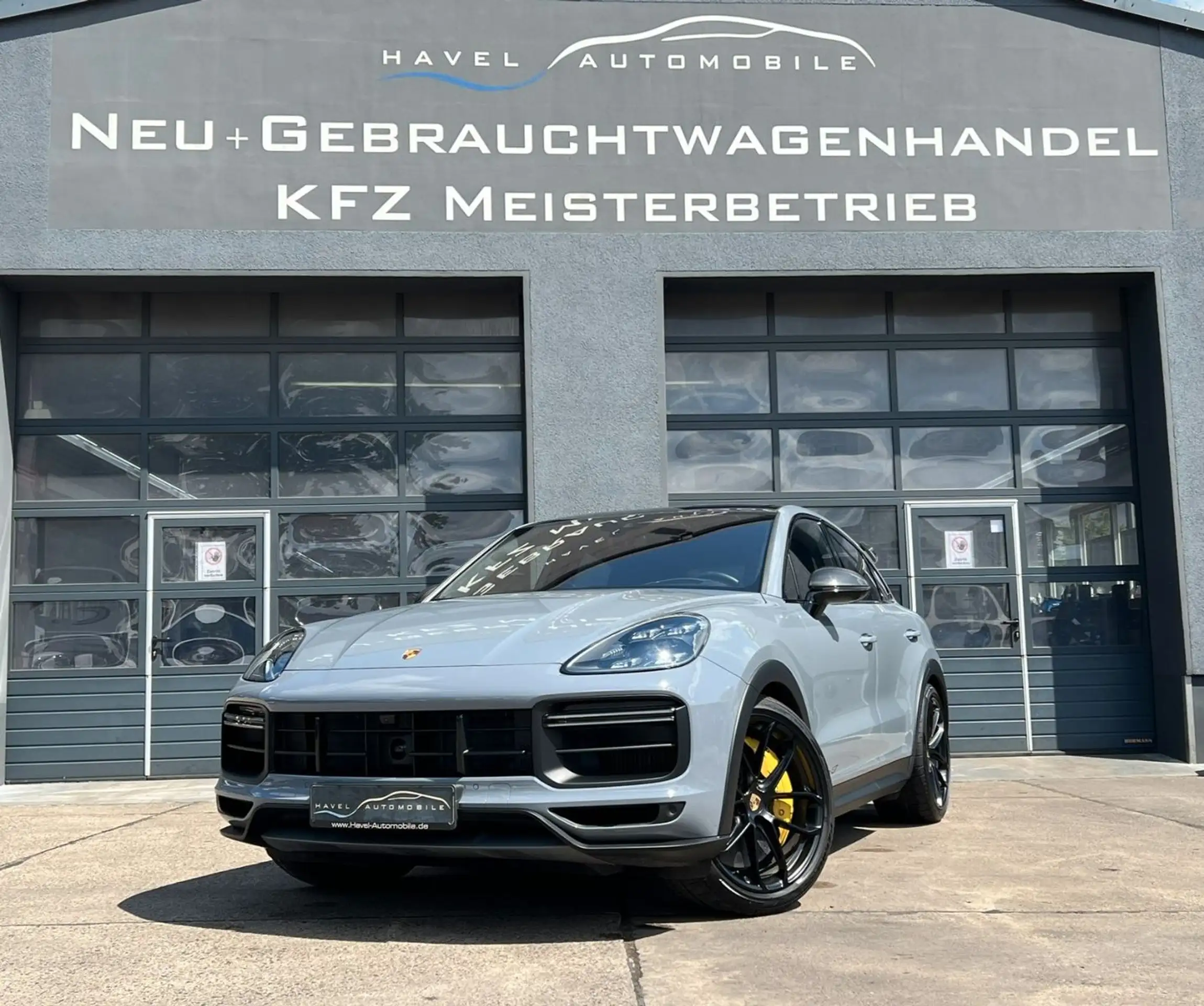 Porsche - Cayenne