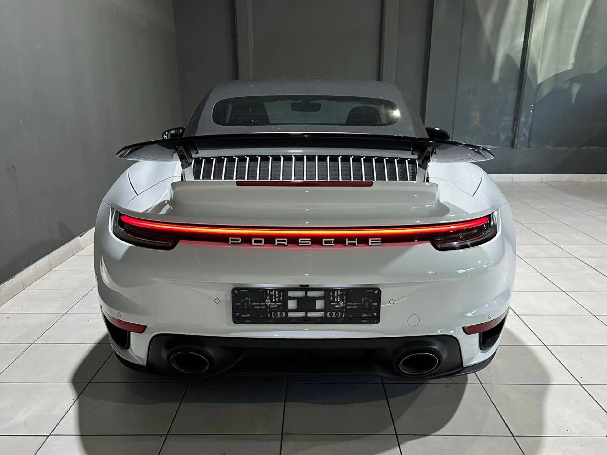 Porsche - 992