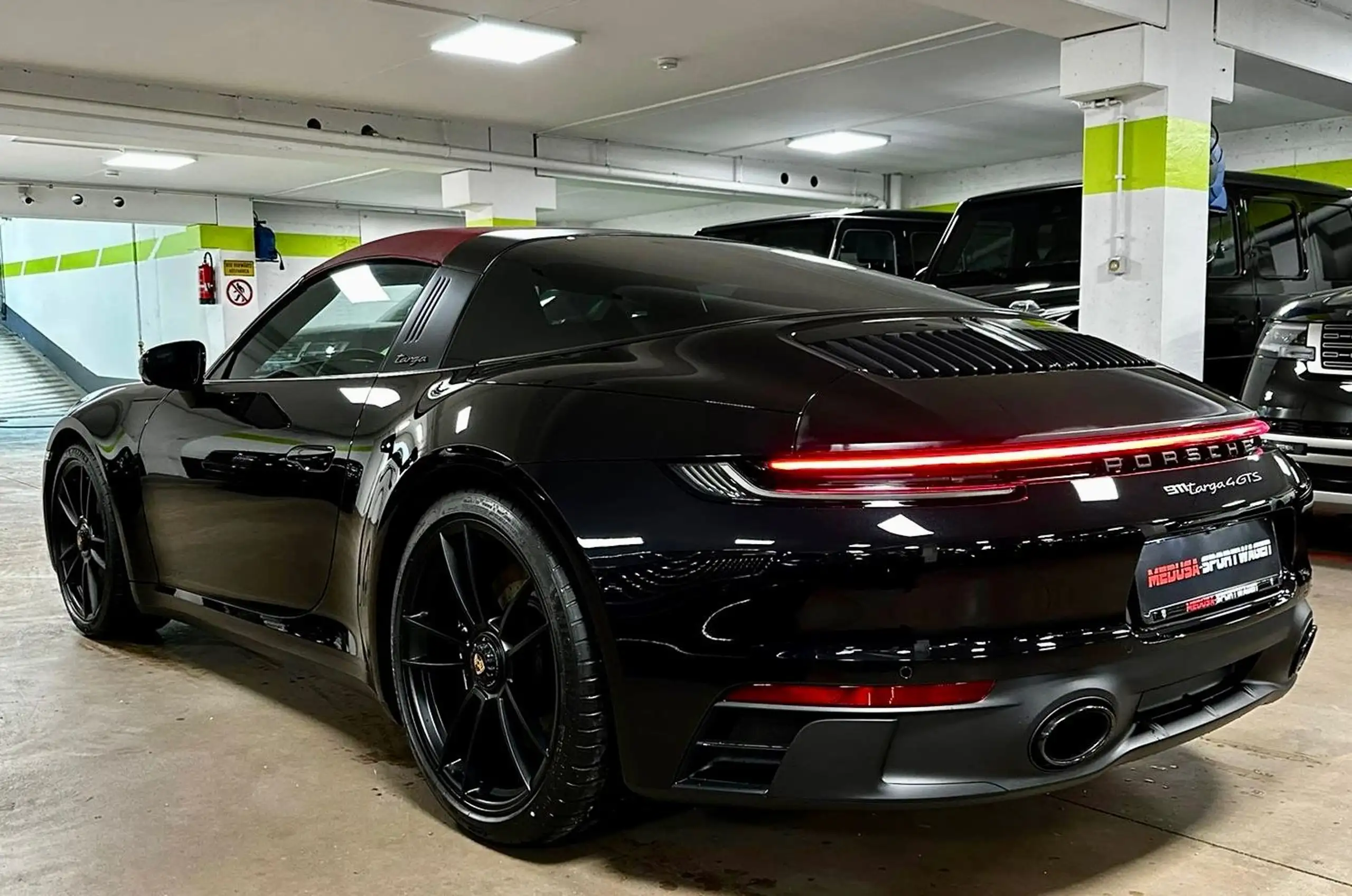 Porsche - 992