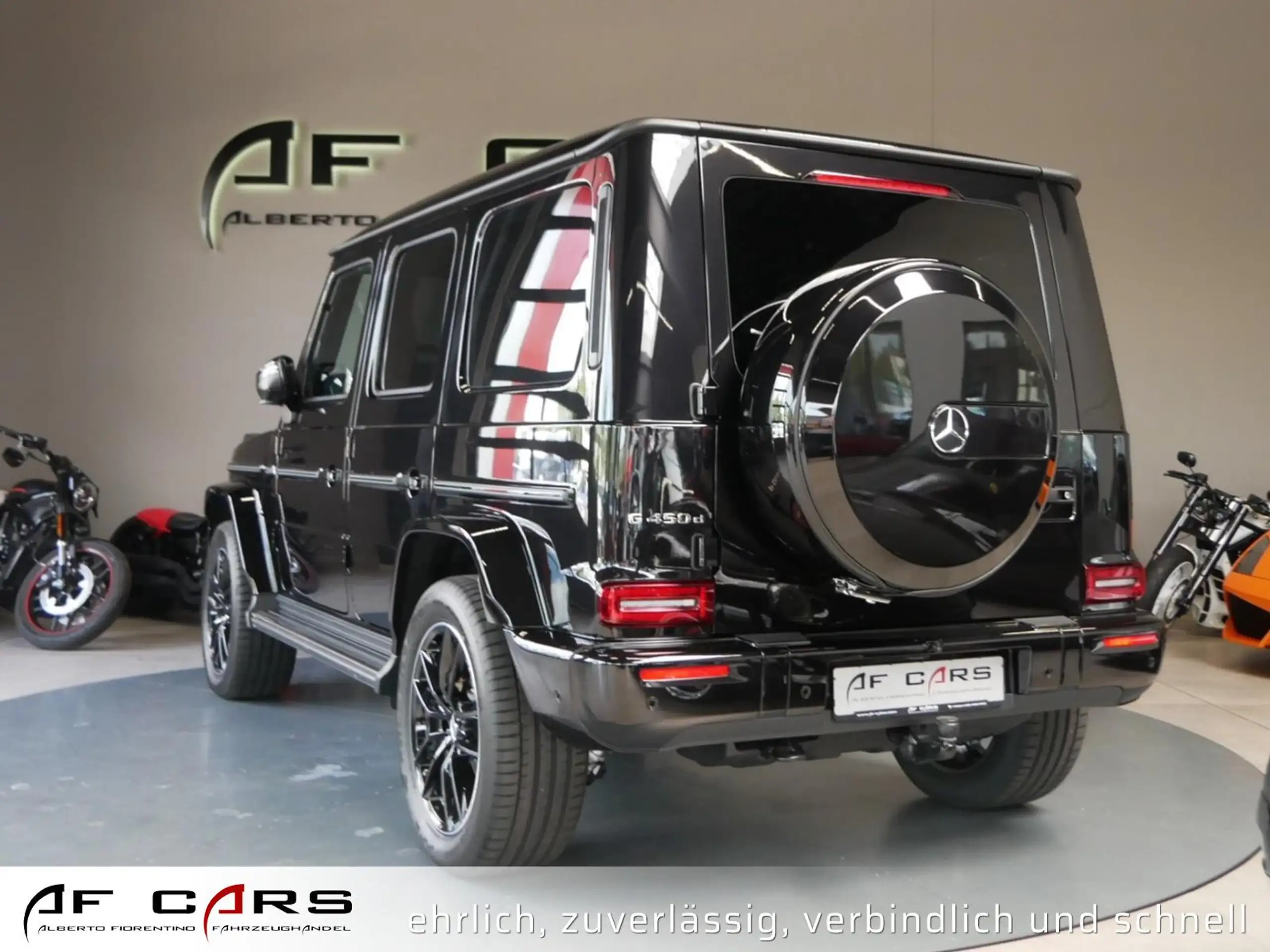 Mercedes-Benz - G 450