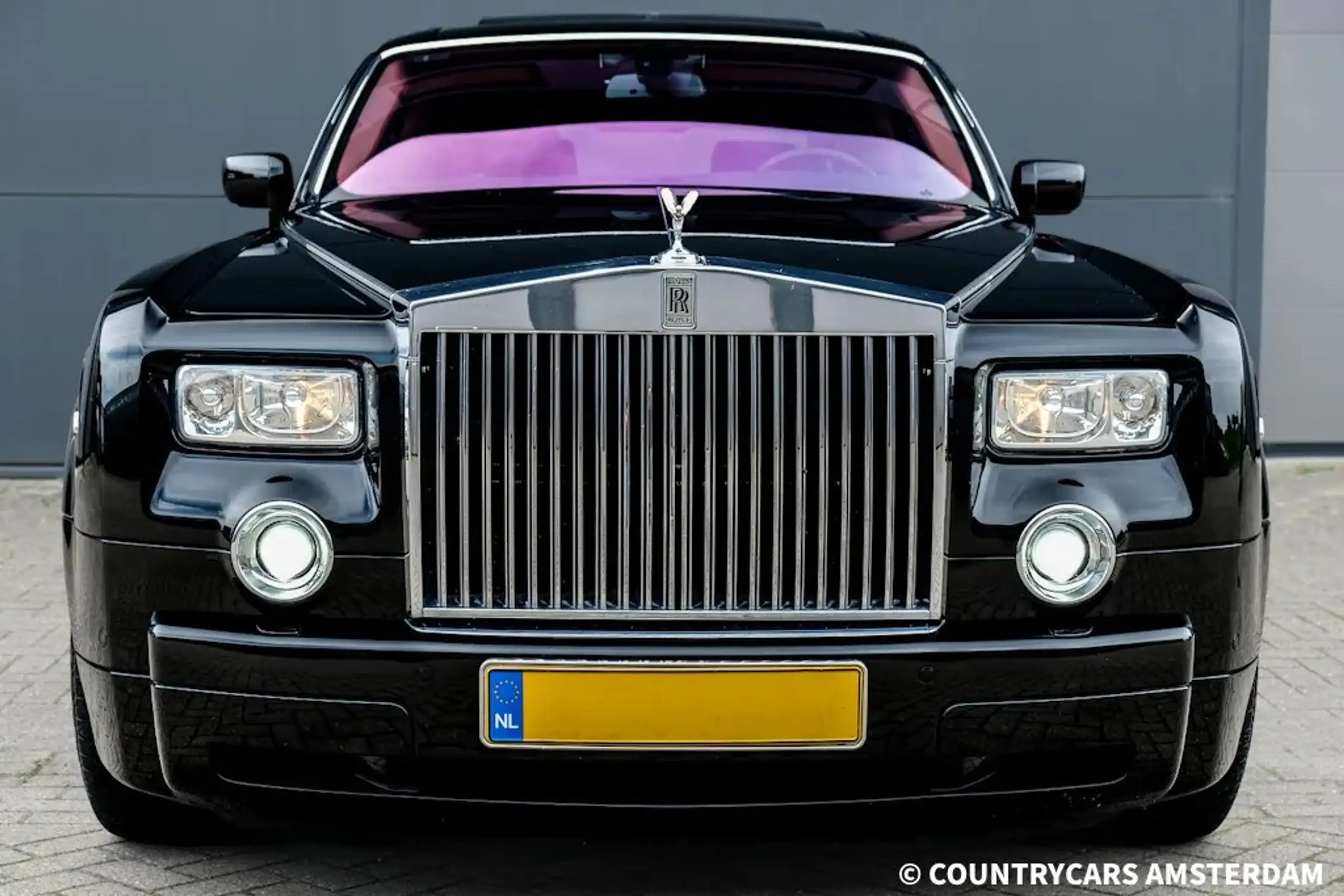 Rolls-Royce - Phantom