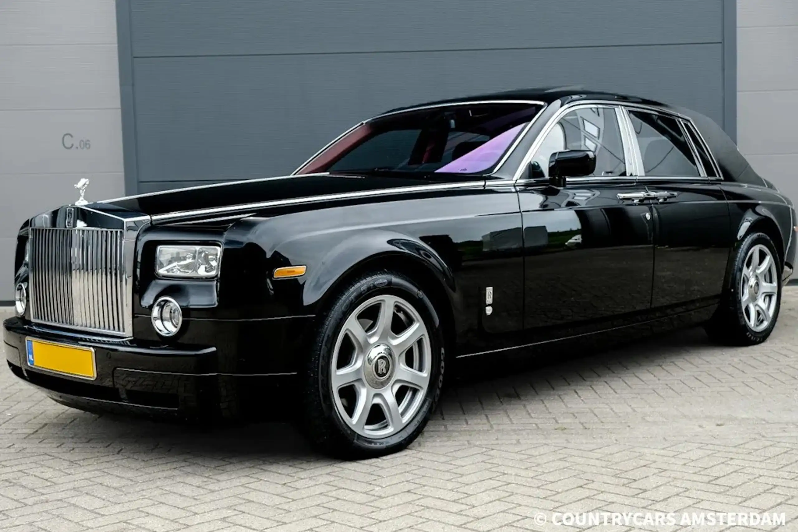 Rolls-Royce - Phantom