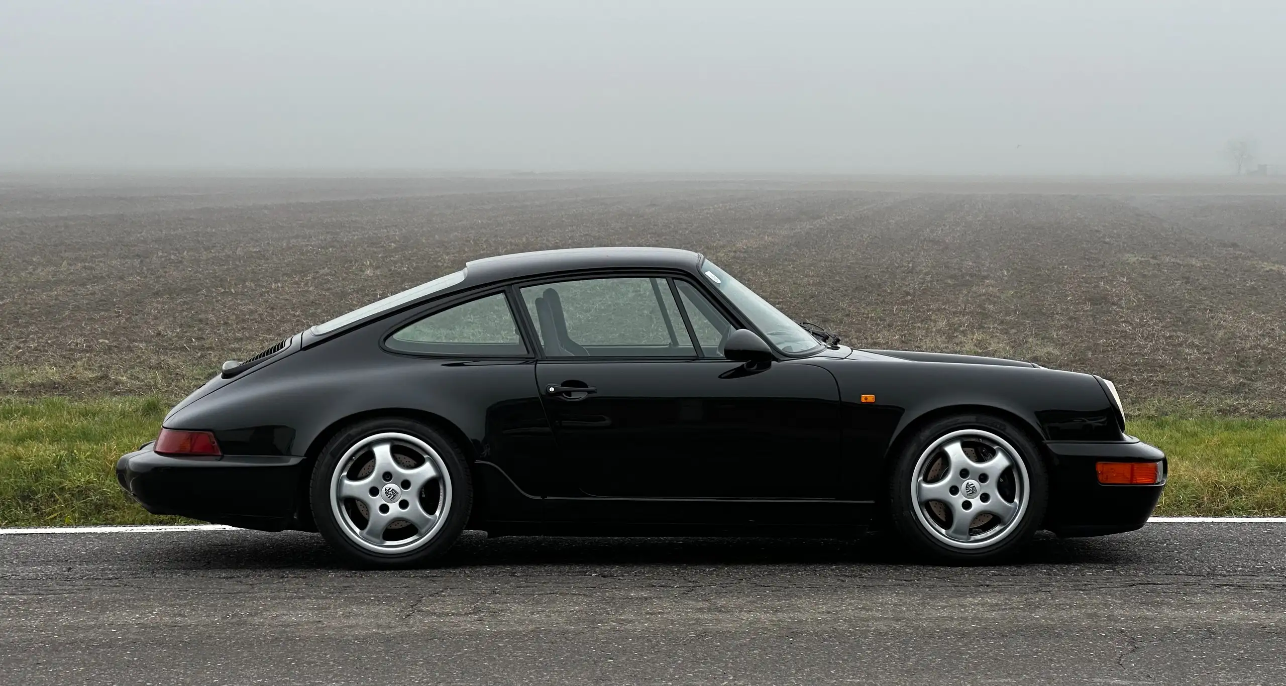 Porsche - 964