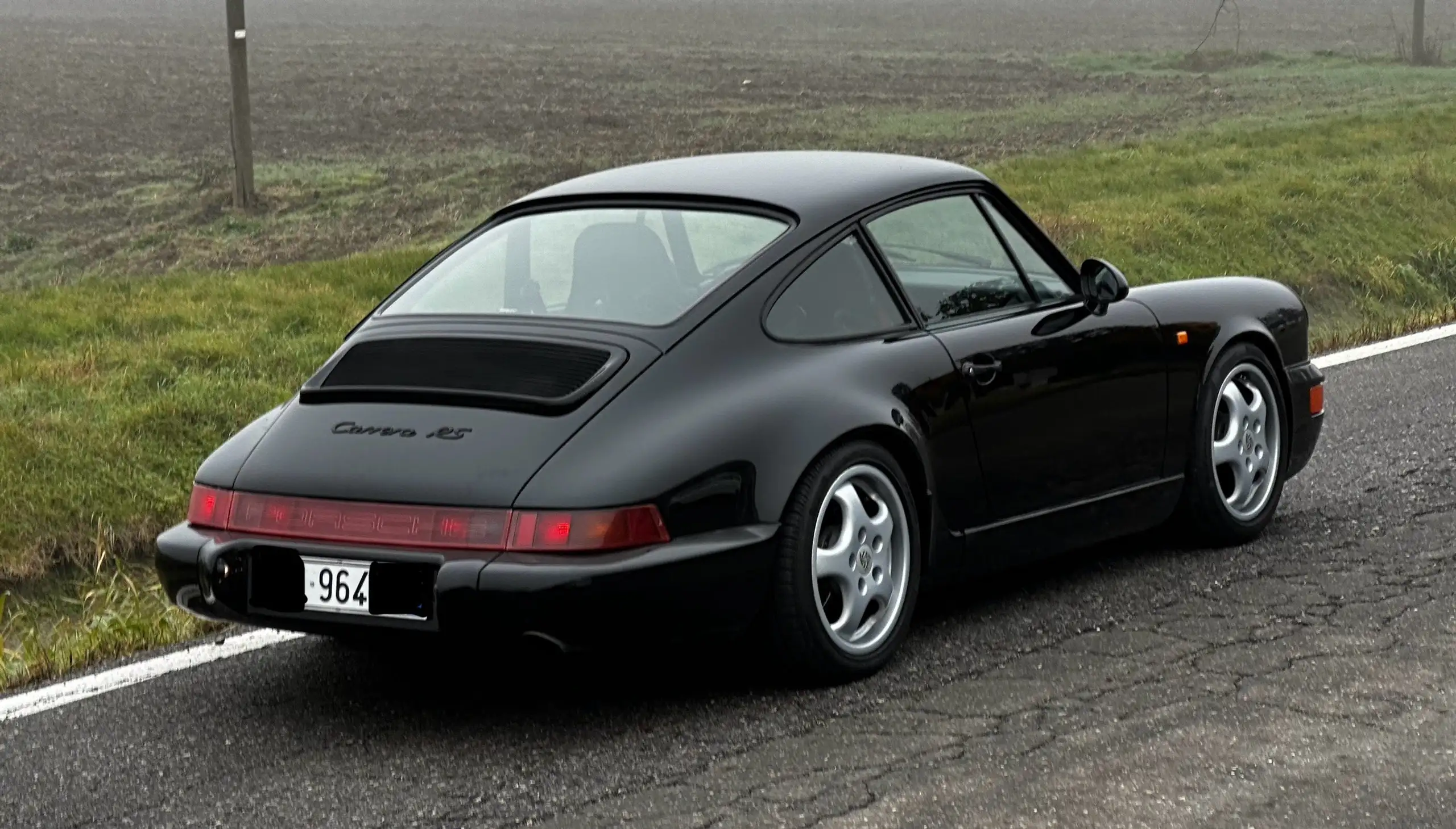 Porsche - 964