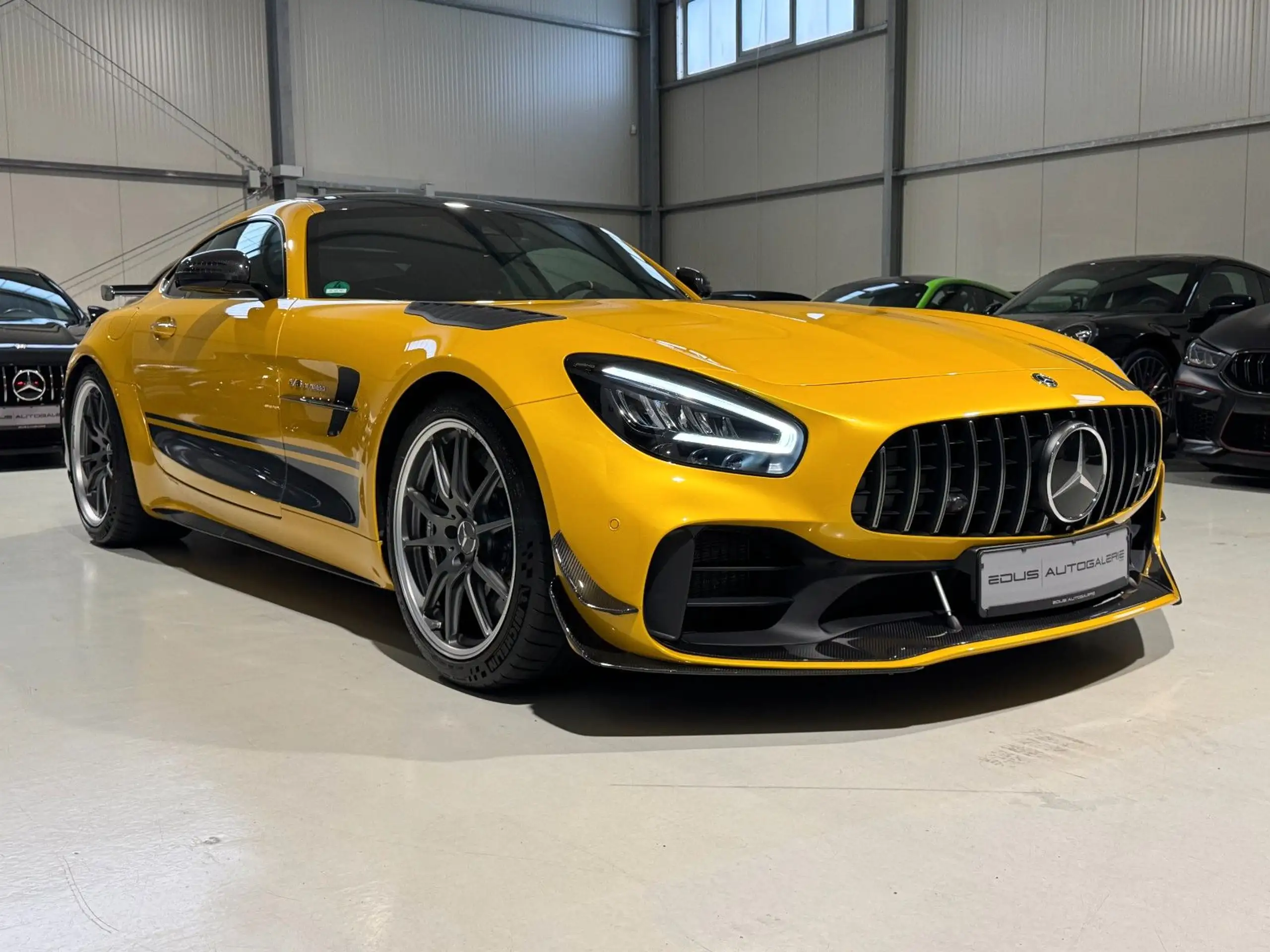 Mercedes-Benz - AMG GT