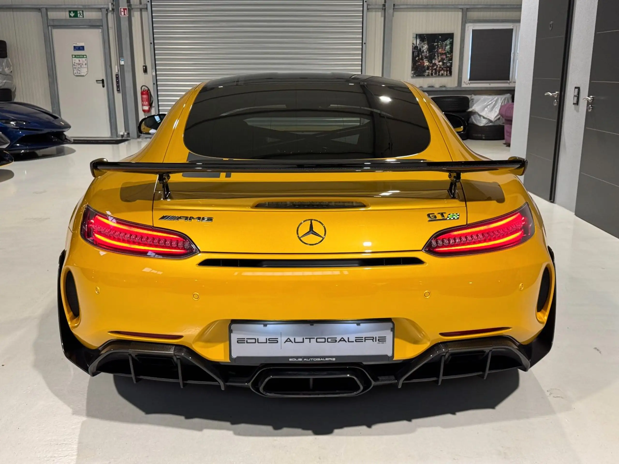 Mercedes-Benz - AMG GT