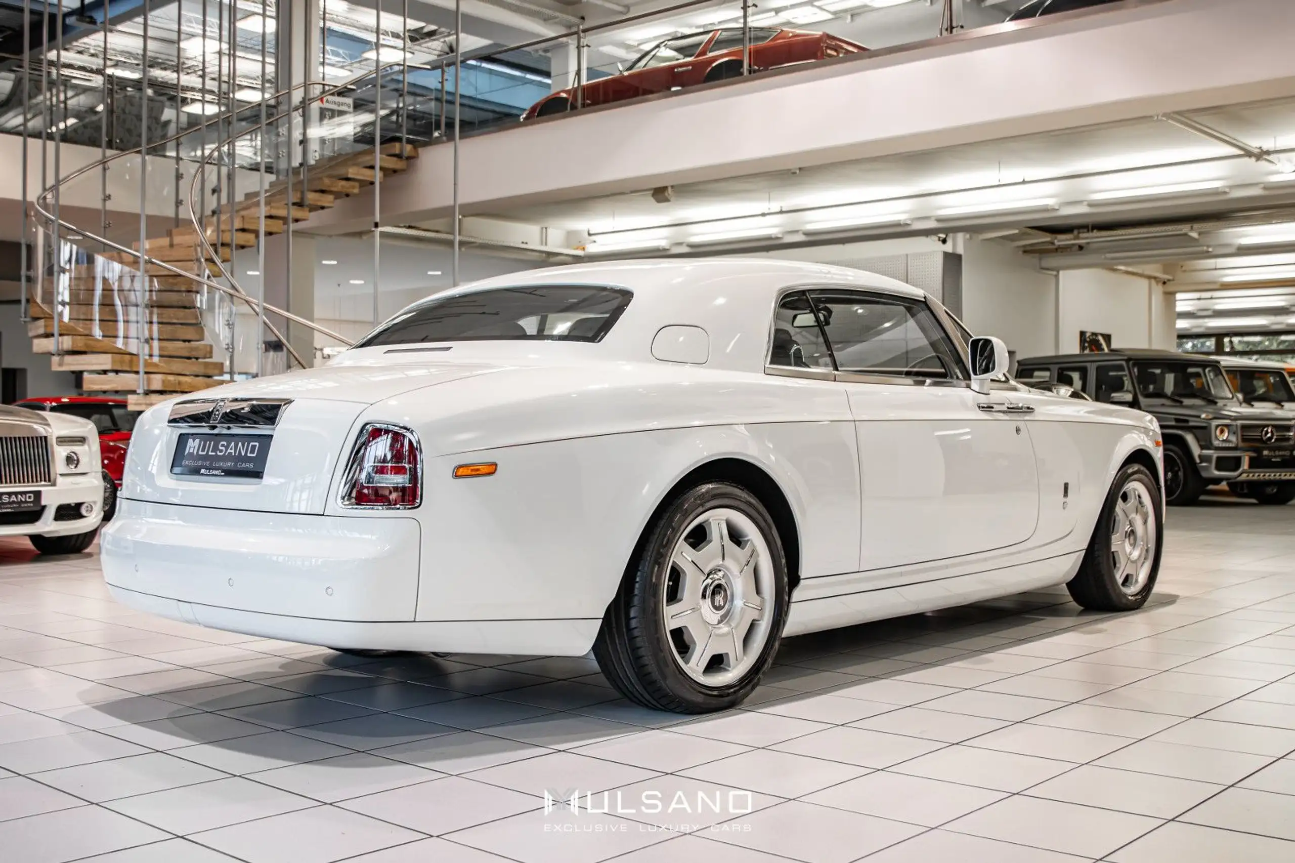 Rolls-Royce - Phantom