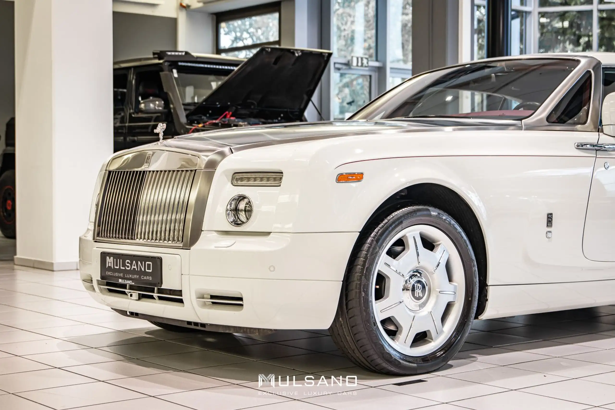 Rolls-Royce - Phantom