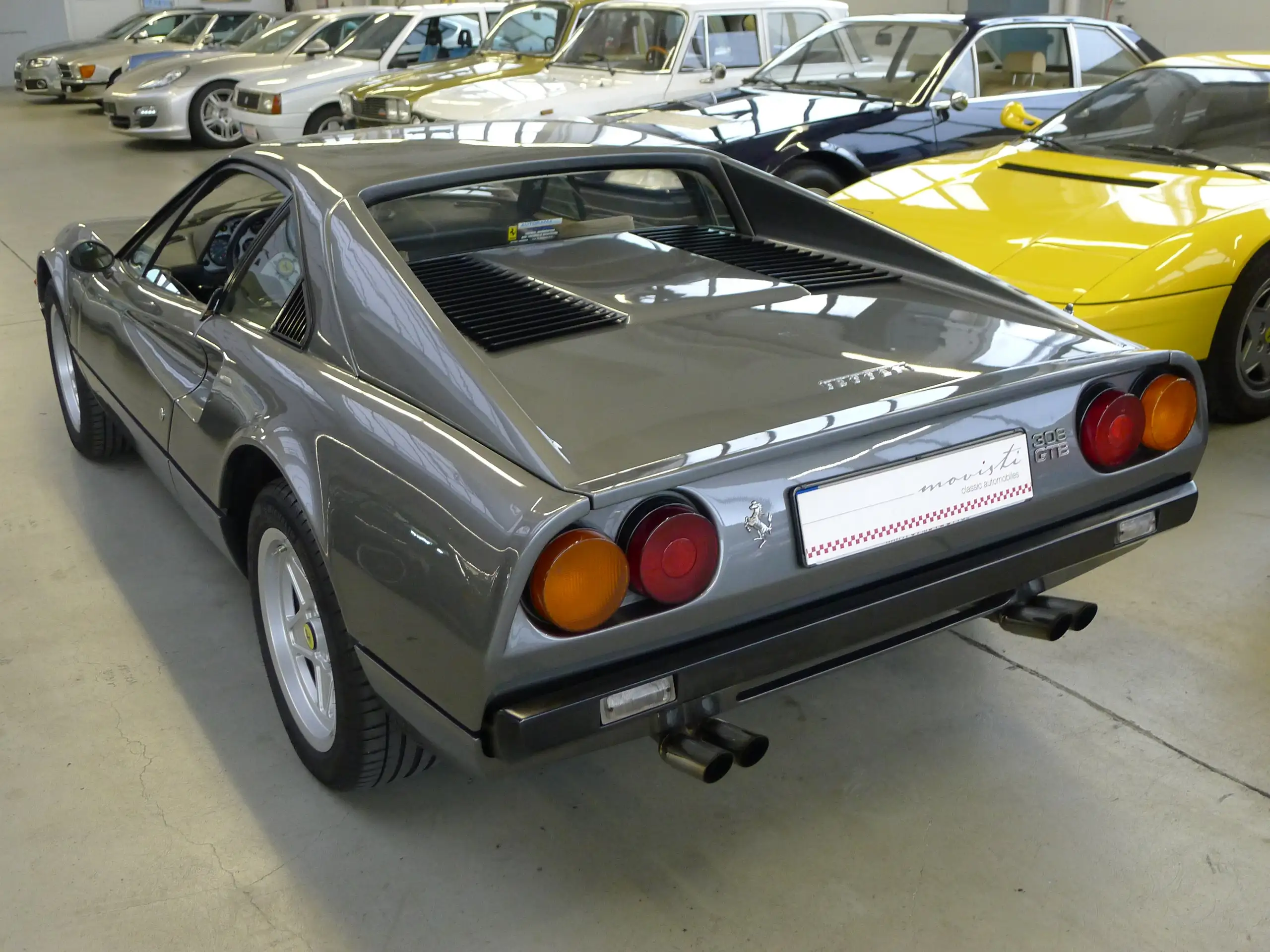 Ferrari - 308