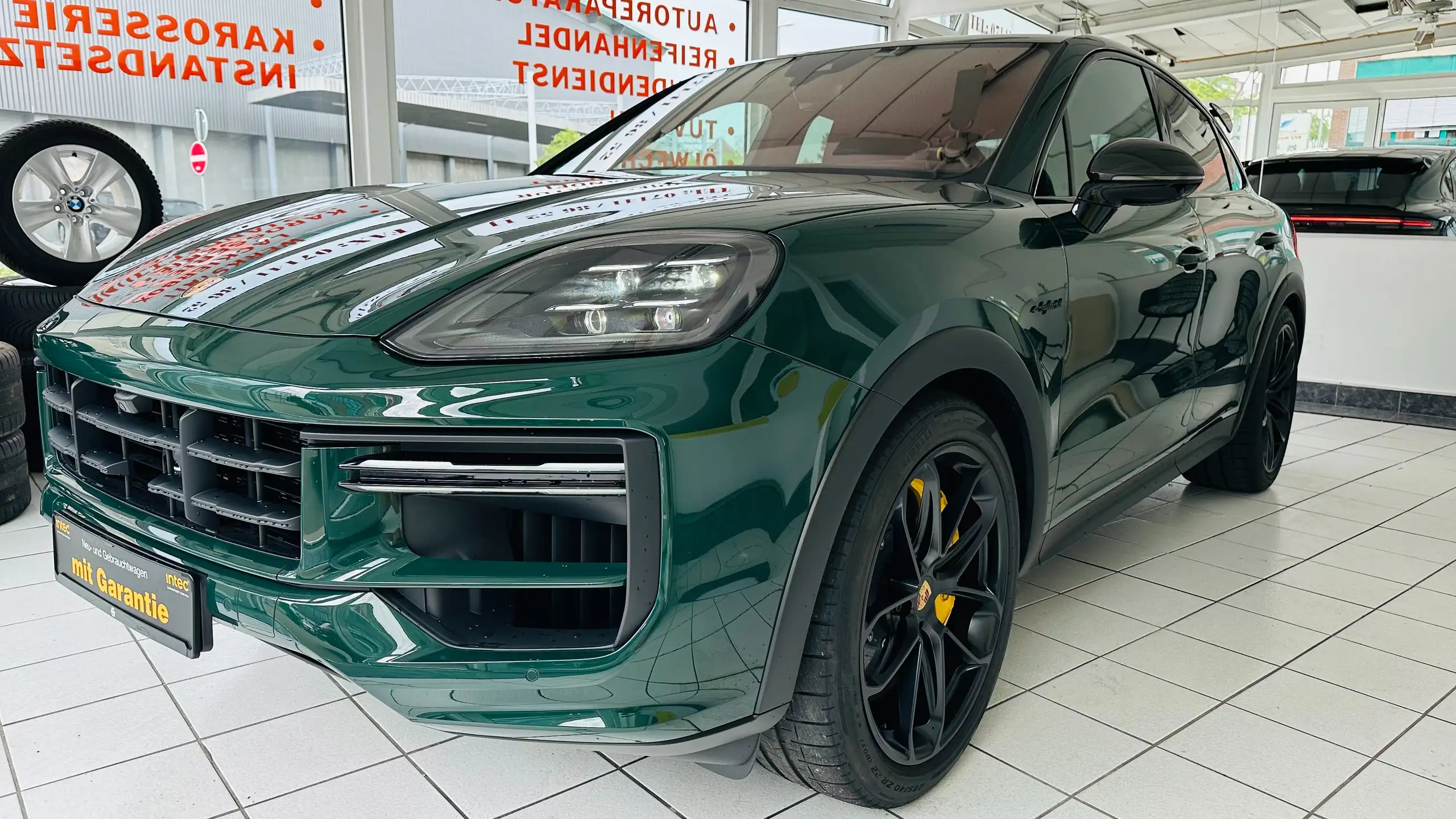 Porsche - Cayenne