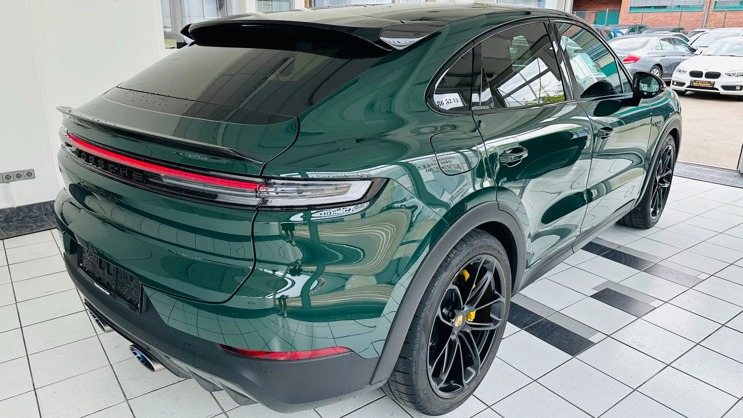 Porsche - Cayenne