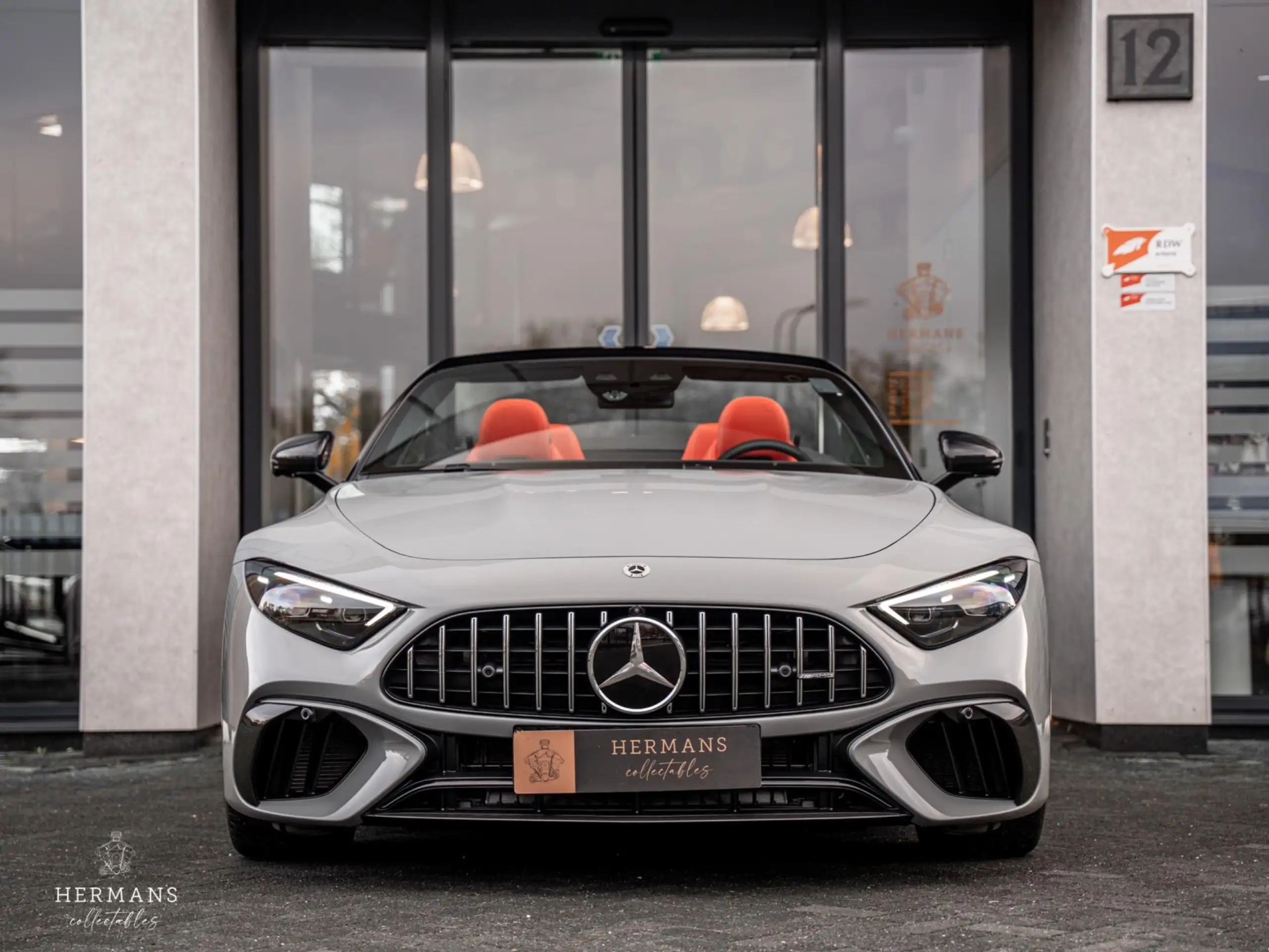 Mercedes-Benz - SL 63 AMG