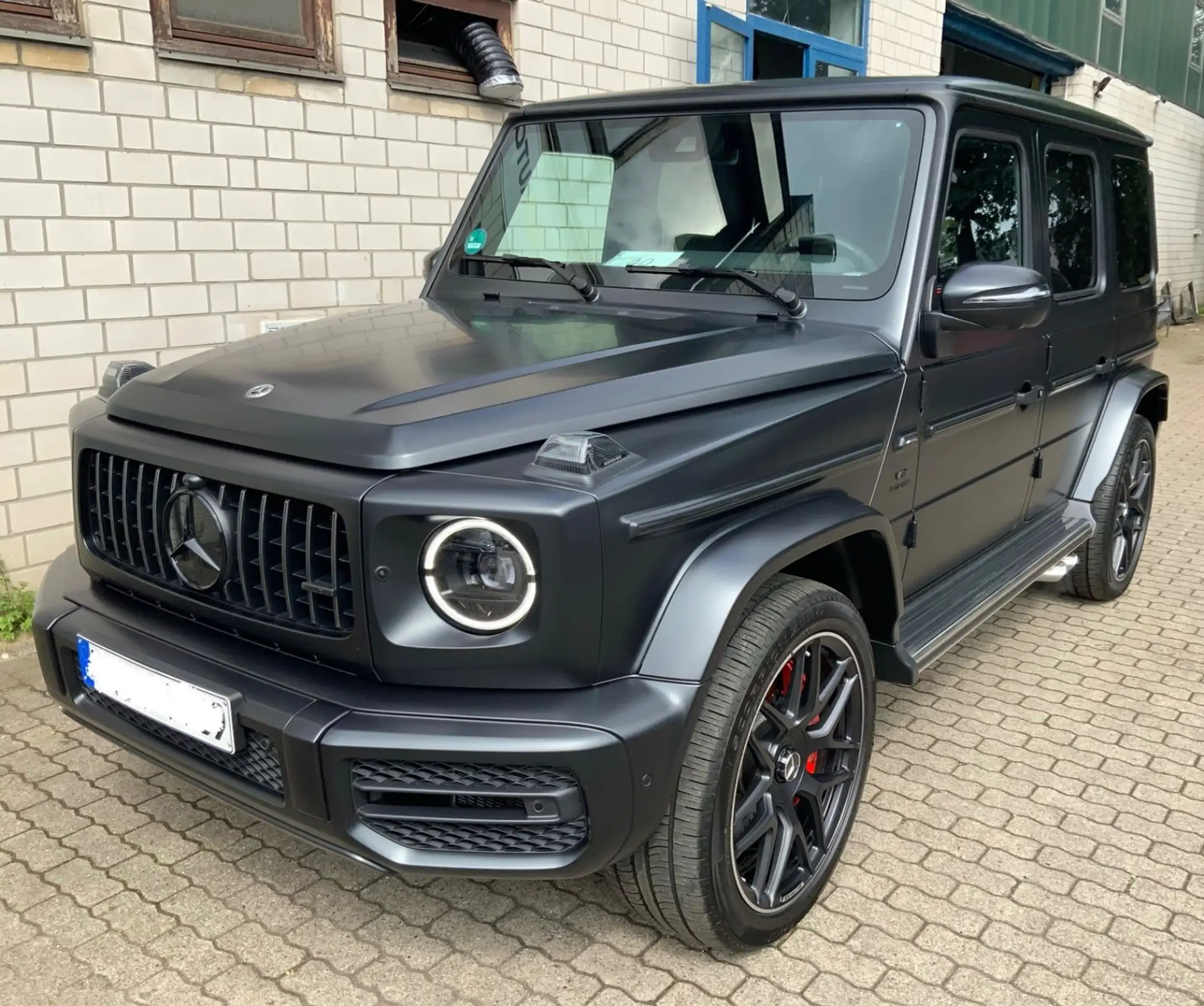 Mercedes-Benz - G 63 AMG