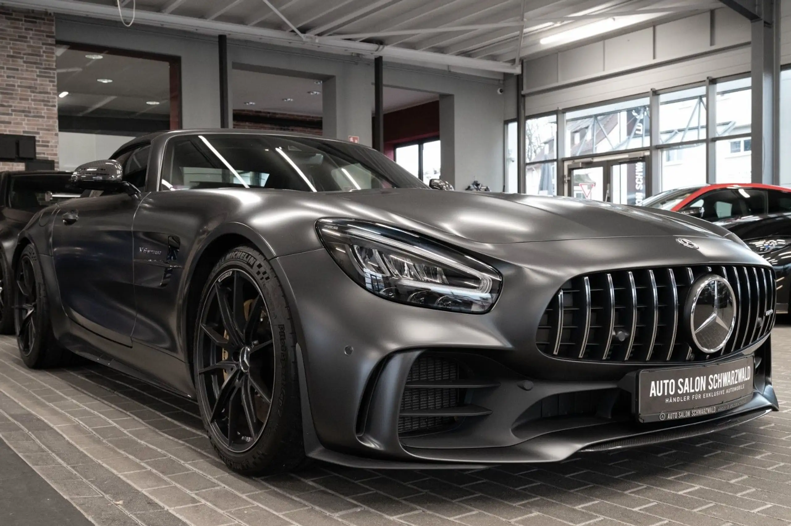 Mercedes-Benz - AMG GT