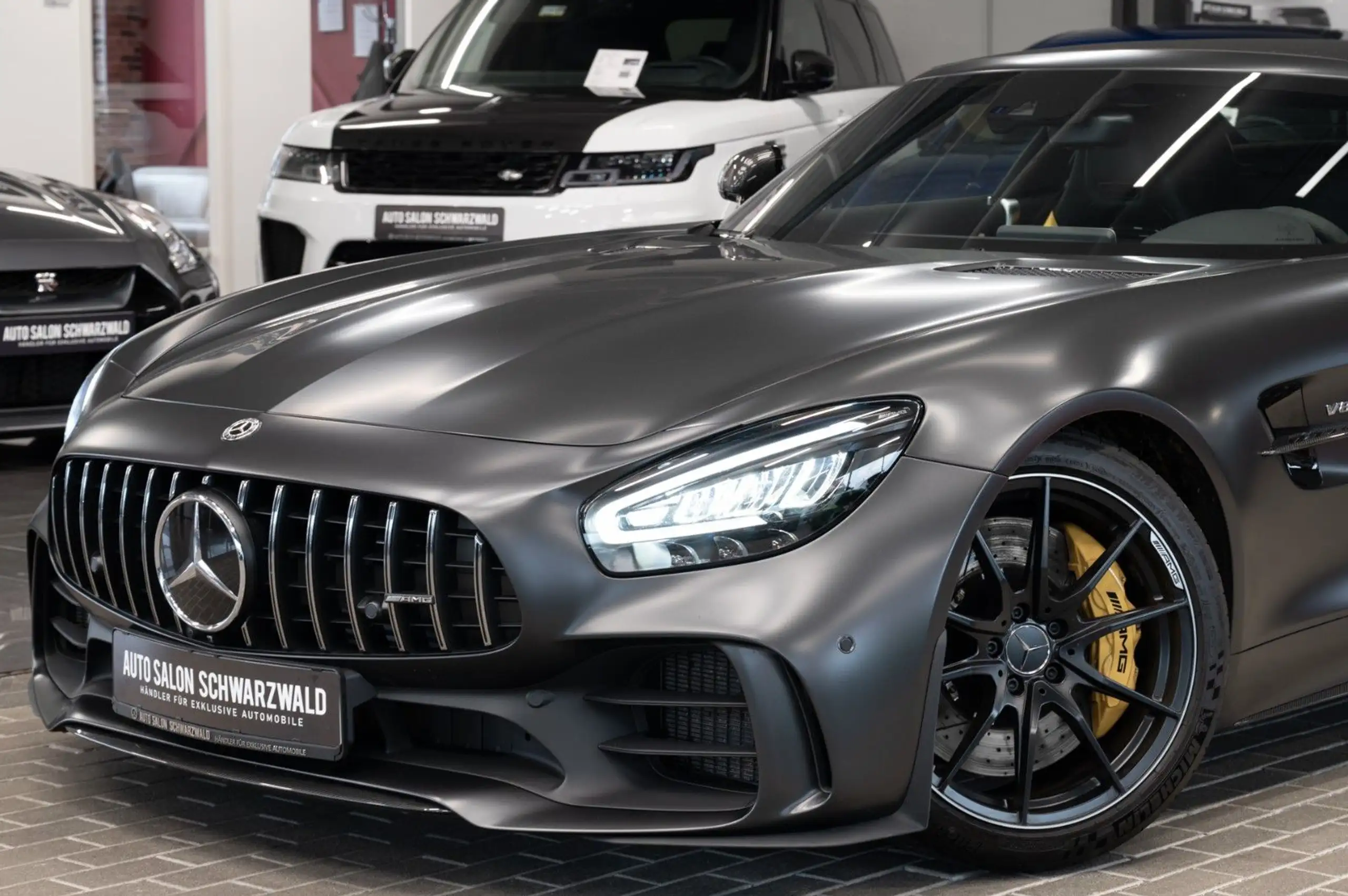 Mercedes-Benz - AMG GT