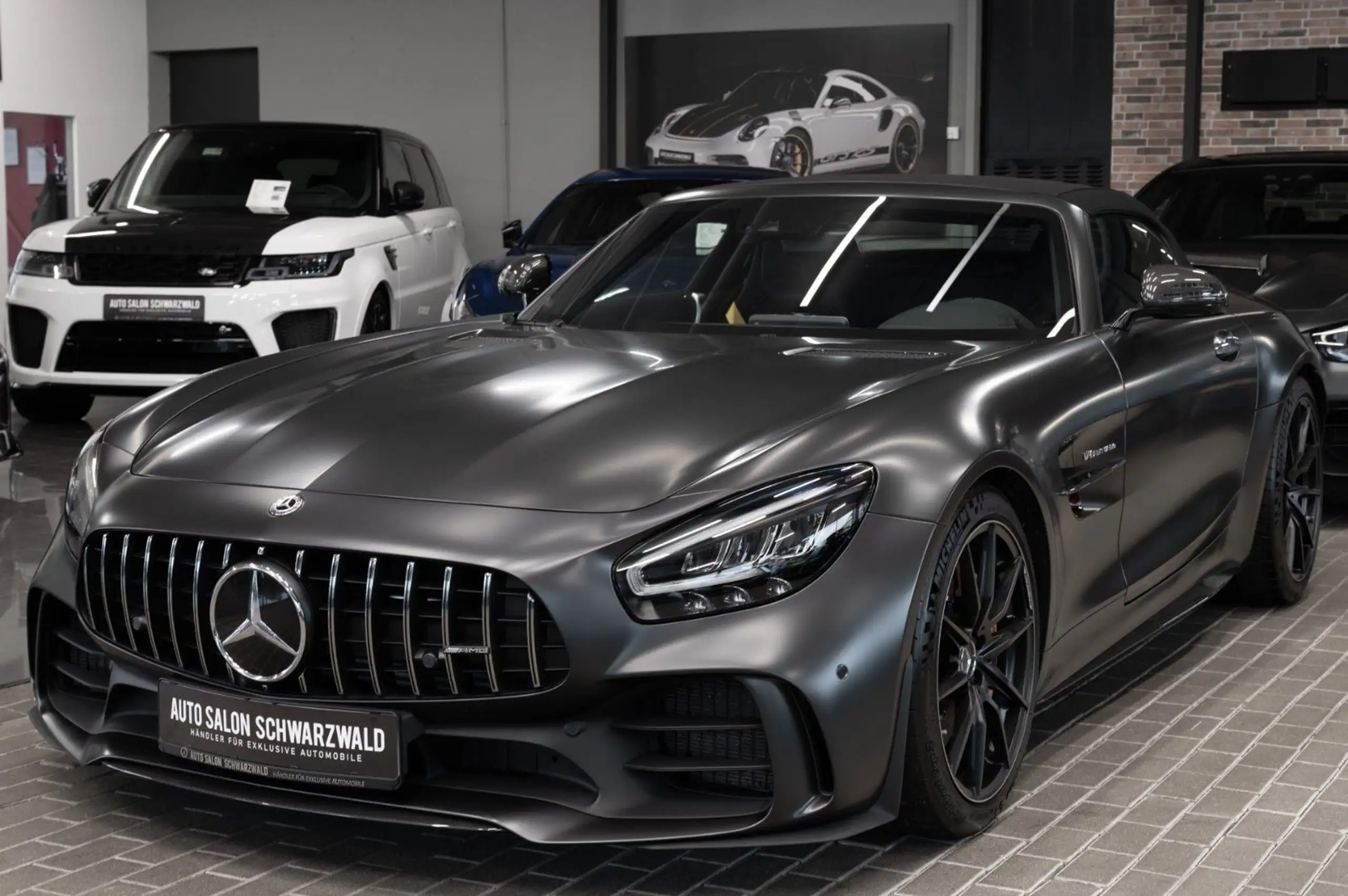 Mercedes-Benz - AMG GT