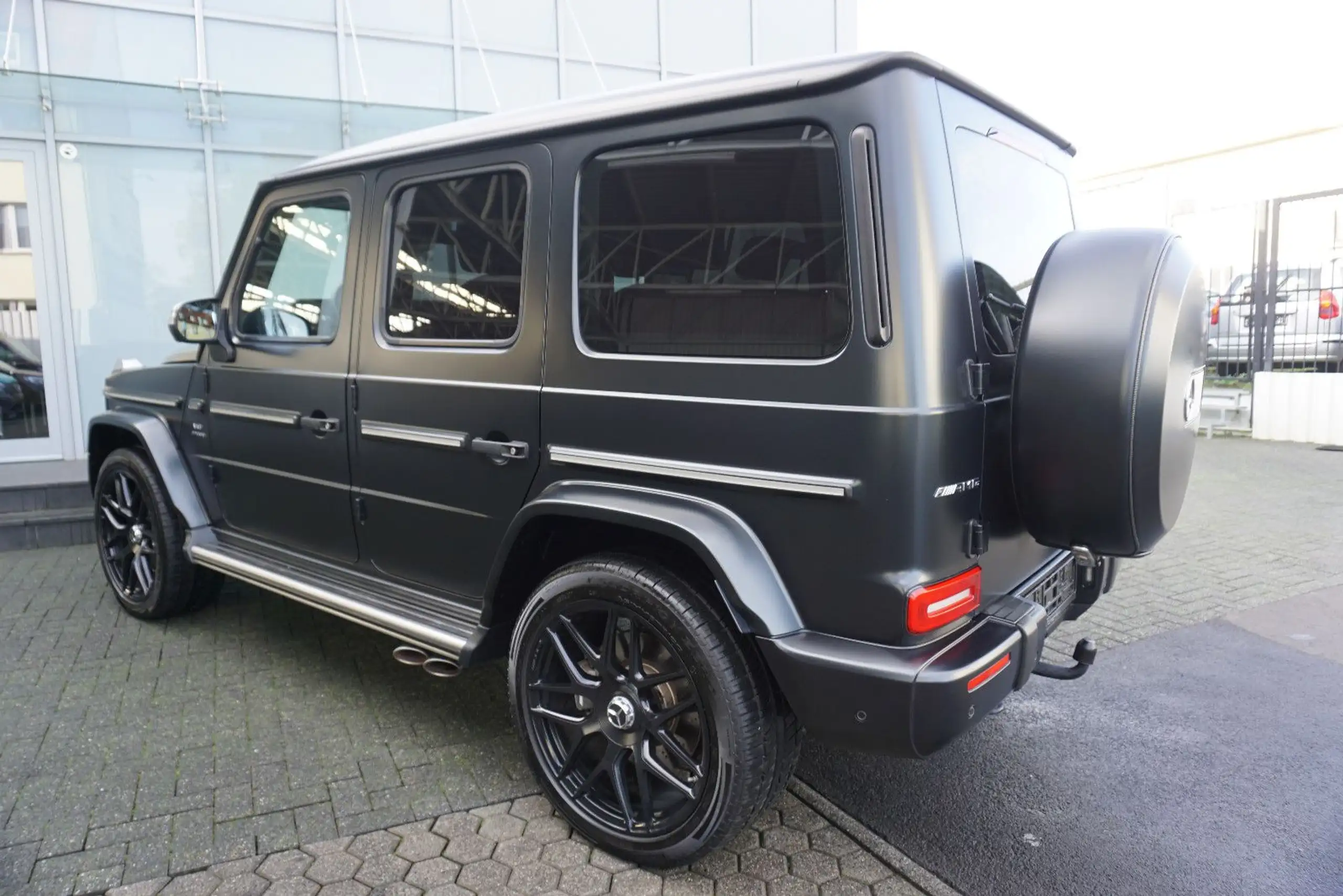 Mercedes-Benz - G 63 AMG