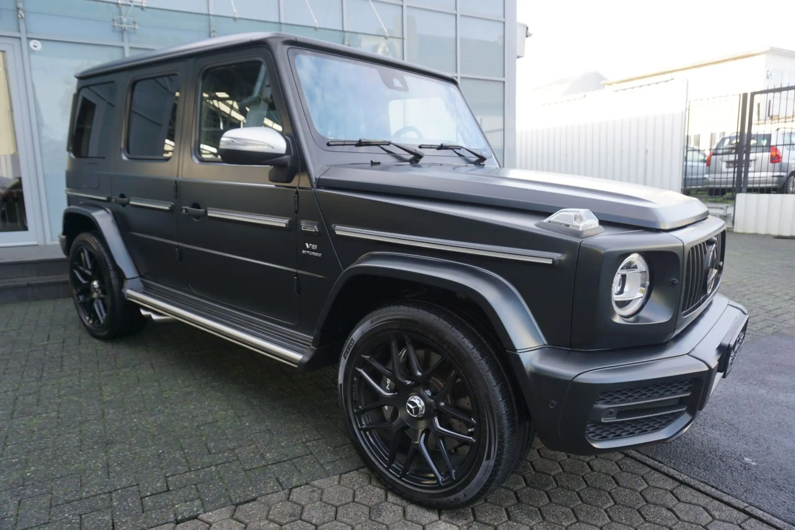 Mercedes-Benz - G 63 AMG