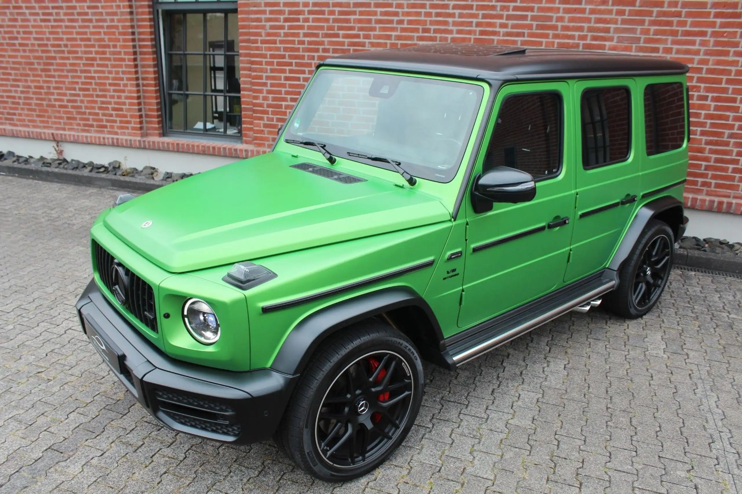 Mercedes-Benz - G 63 AMG